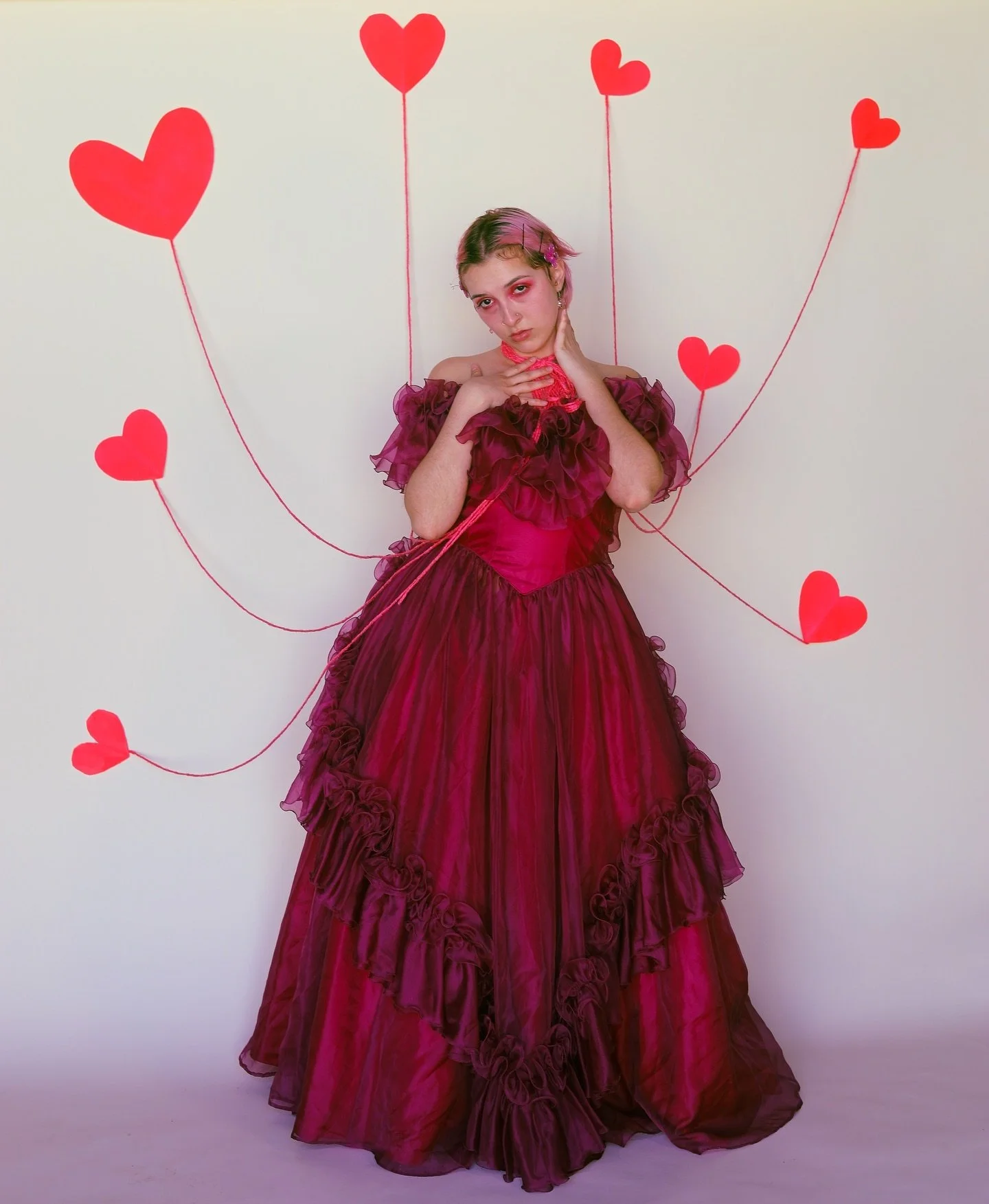 I took these portraits last spring (2023).These are part of a personal project of mine that was inspired by Love and attachments. By using hues of pink and textures like ribbons, bows, lace and ruffles I wanted to illustrate hyperfeminity 

🎀

 

ph