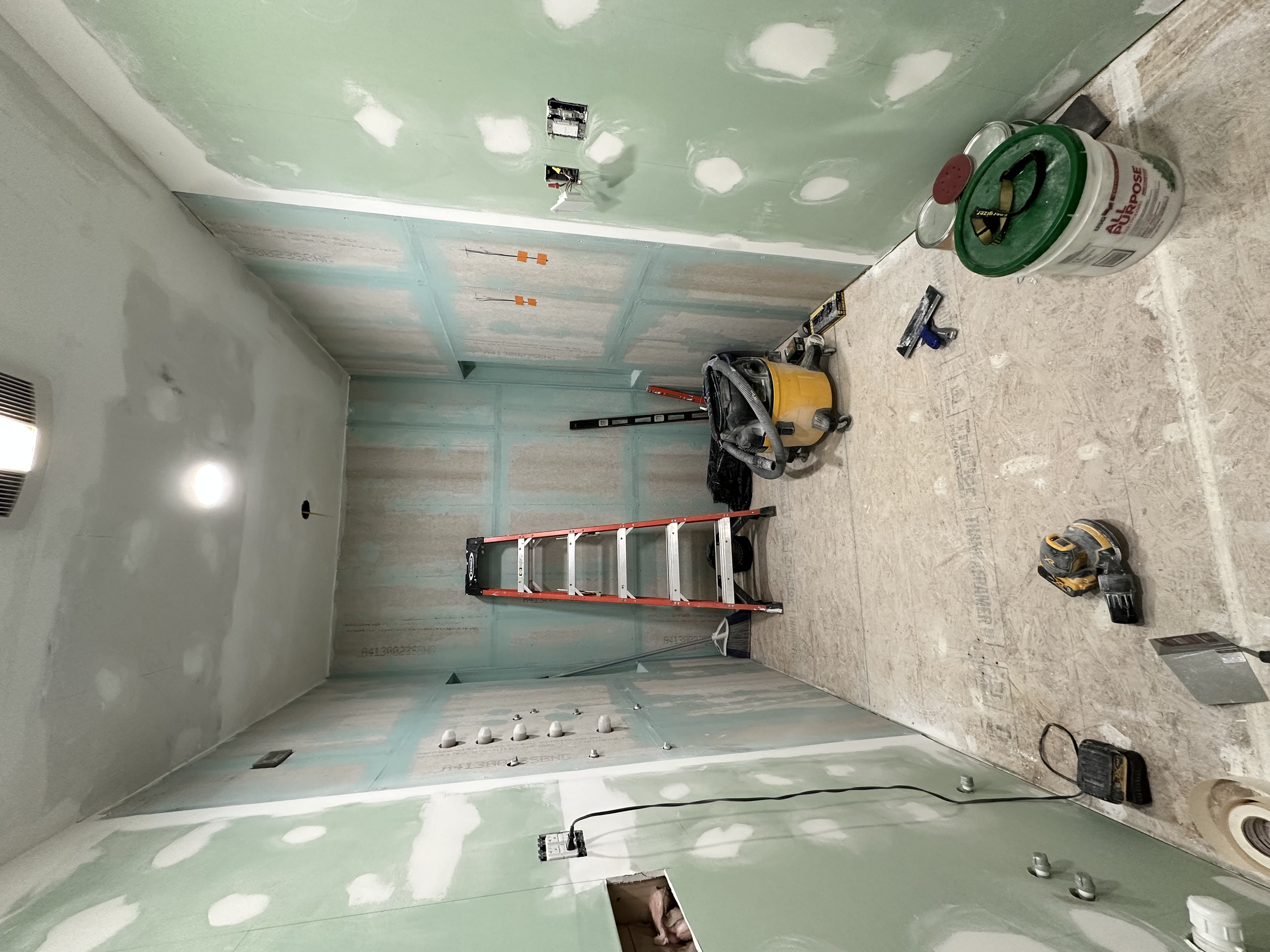 The walls are up, it's time to paint.