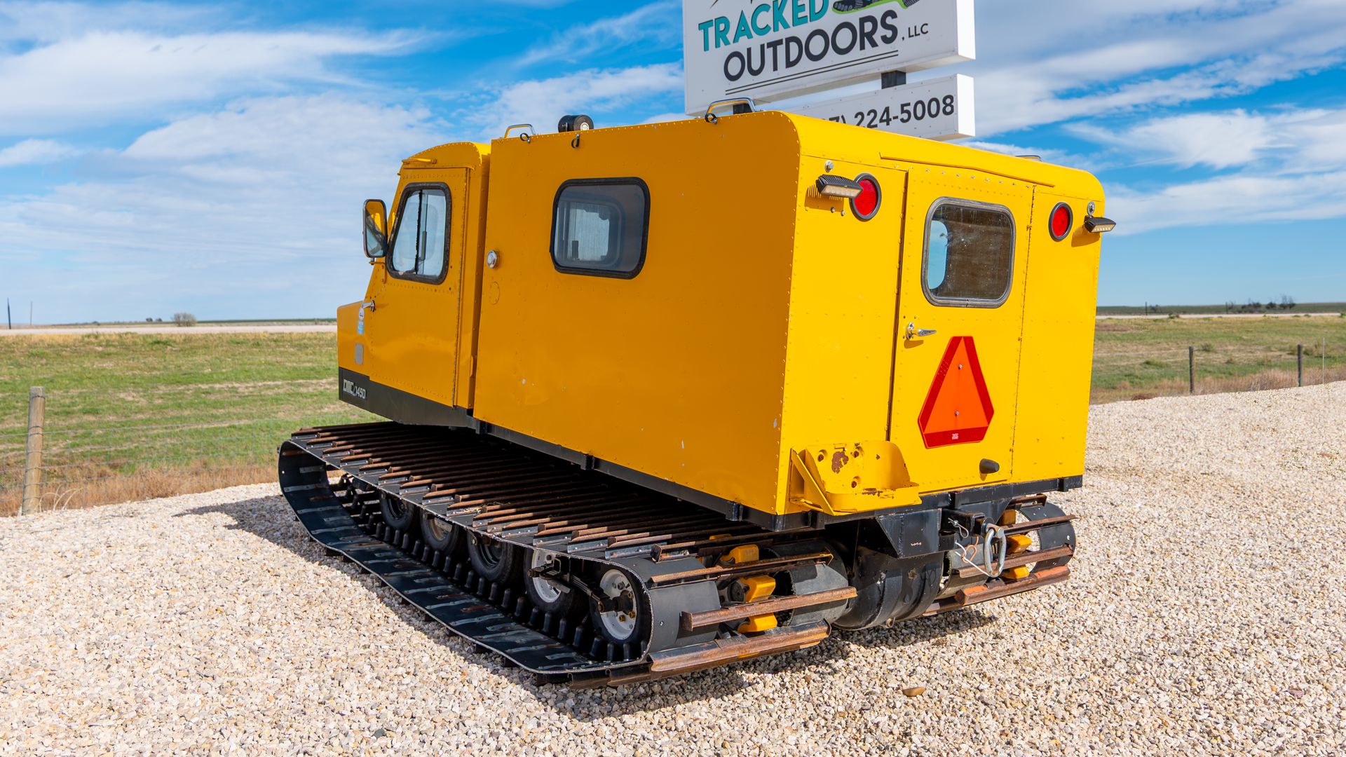 Snowcat Yellow_3_1920x1080.png