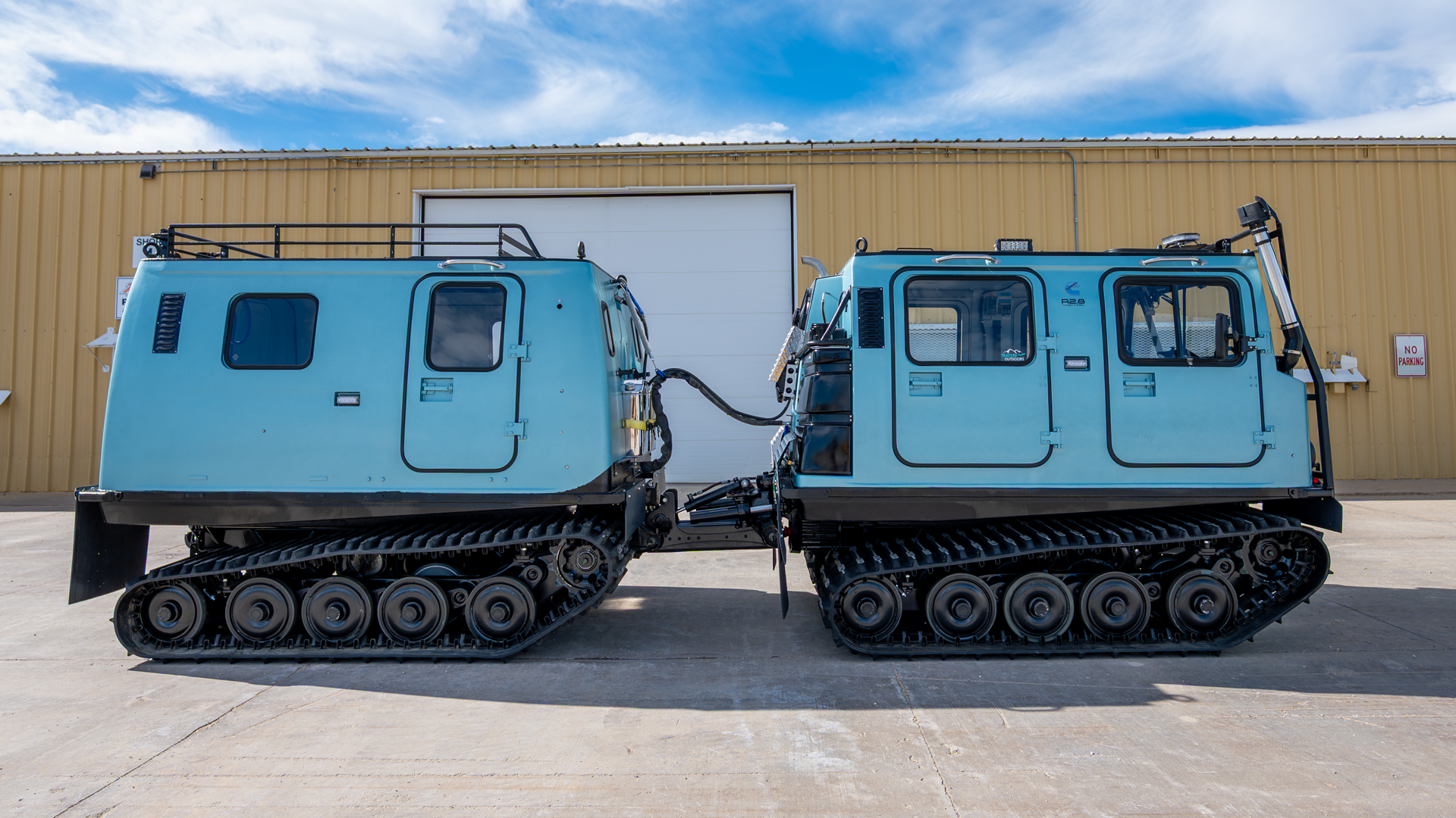 Light Teal_4_1920x1080.png