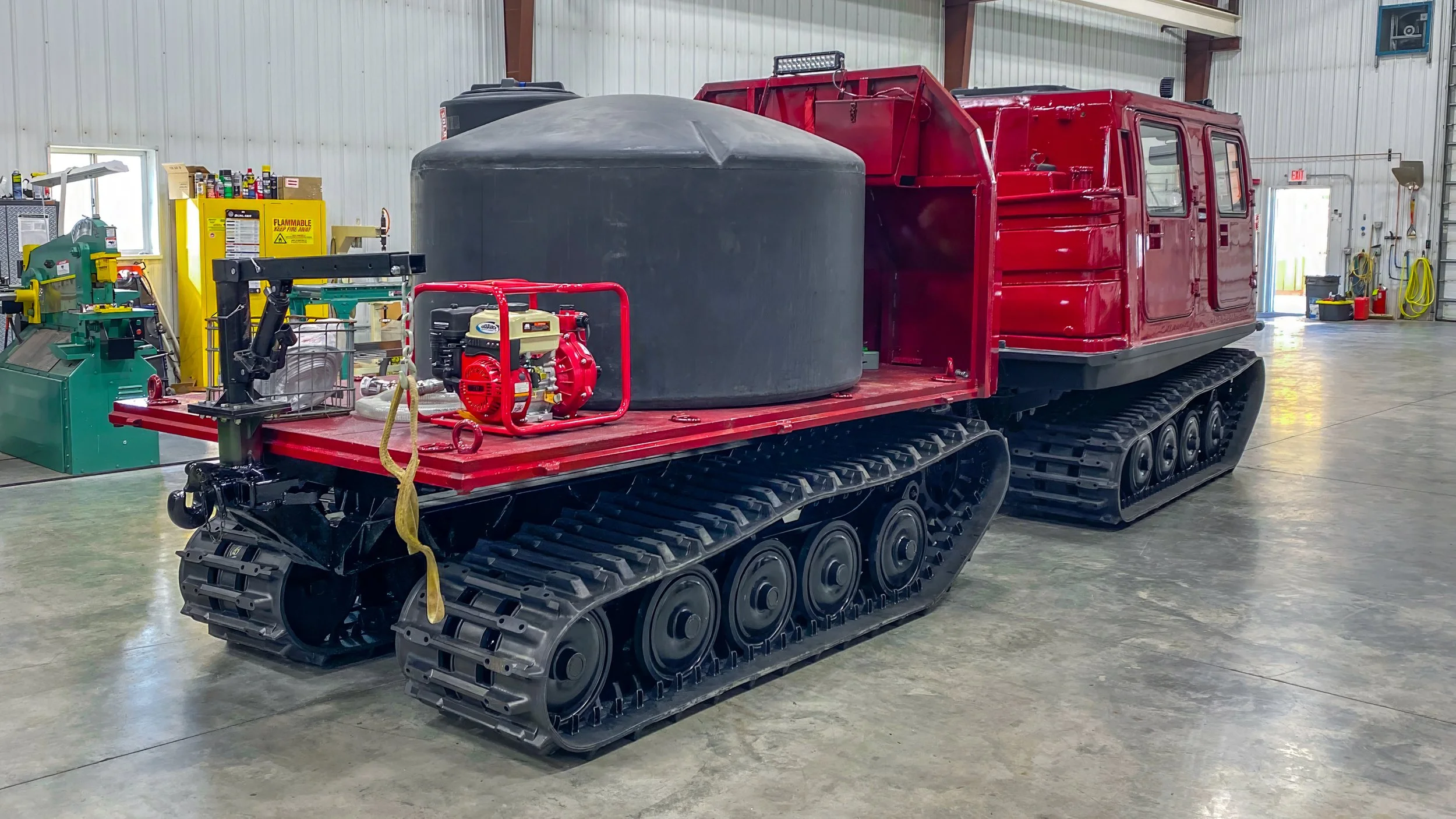 Hagglunds Tank Rear Unit_1.jpg