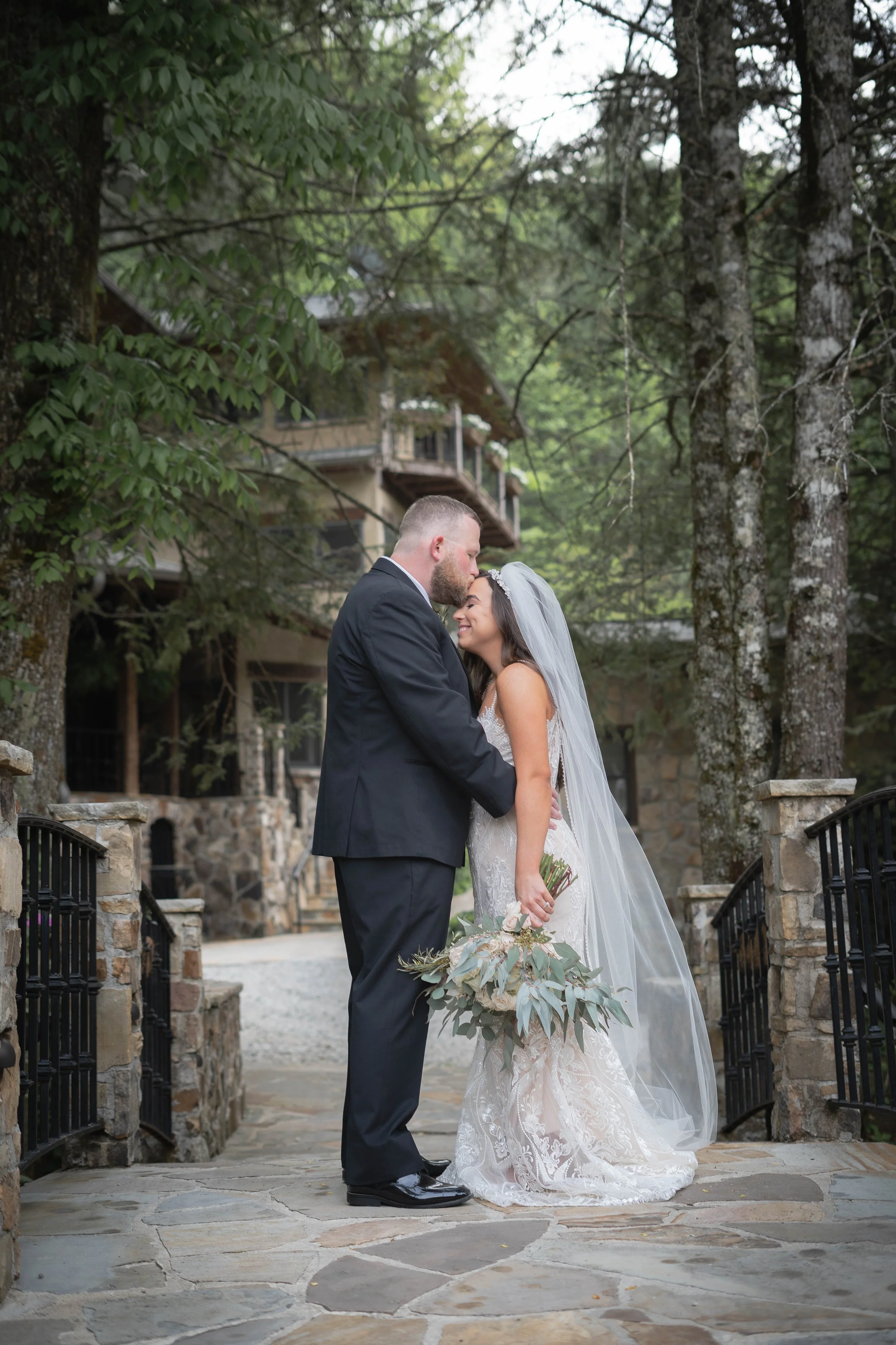 Tie The Knot Photo Package