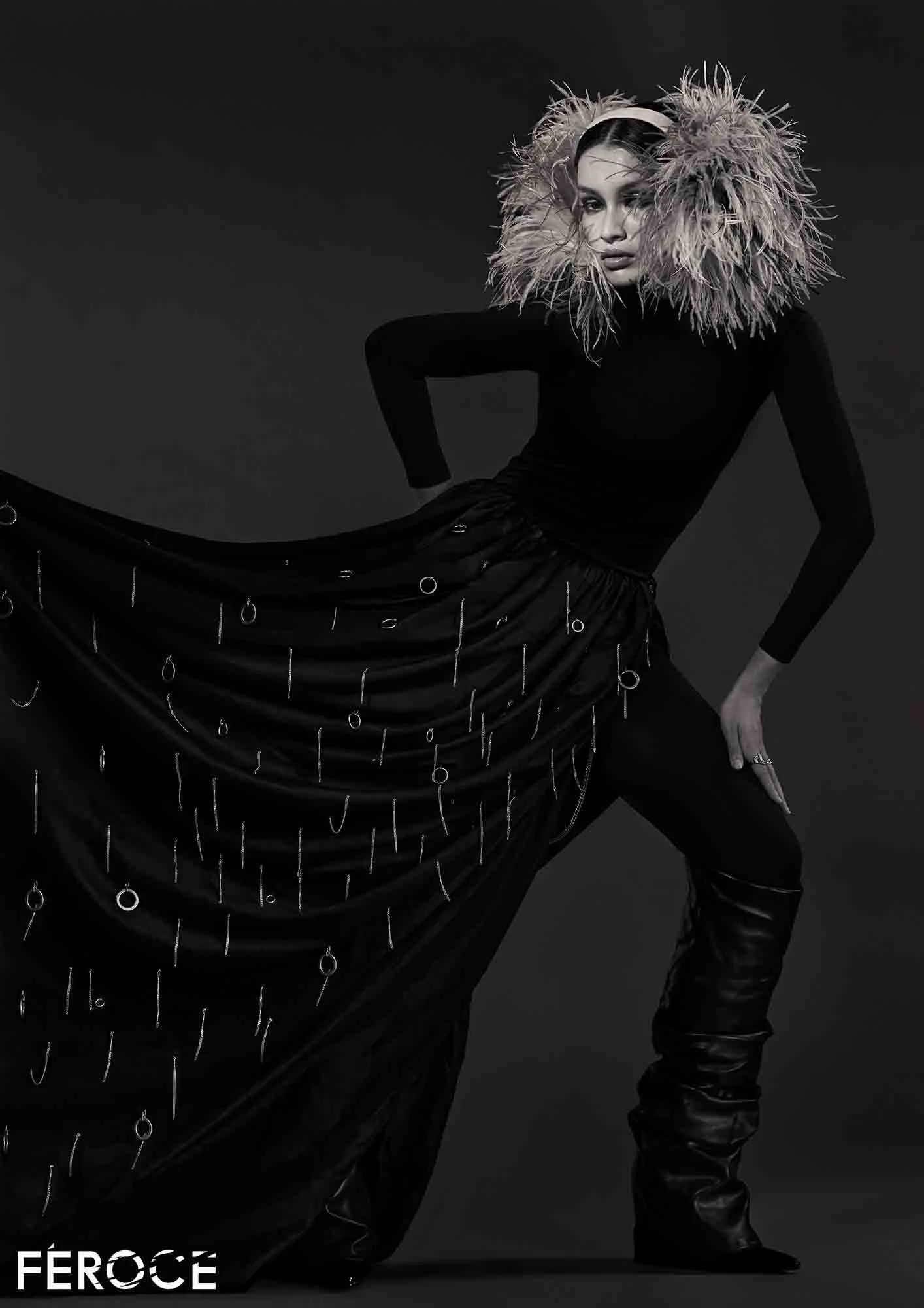  Model: Sophie Wattana   https://www.piersatkinson.com/    https://raychustudios.com/    https://www.annabel-b.com/  