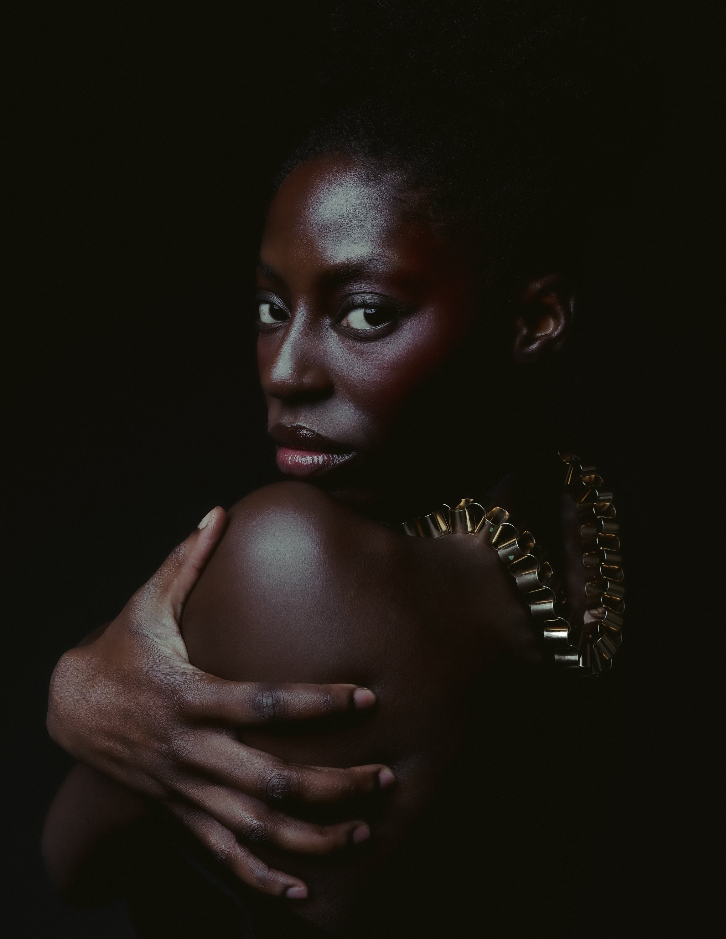 Power in Proximity: An Editorial Study of Feminine Presence