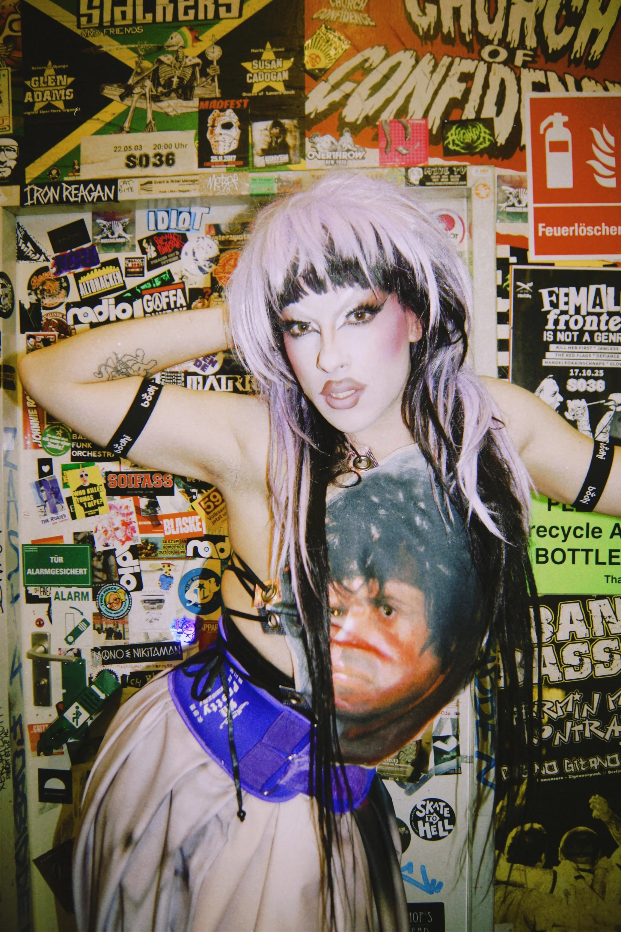 FADE OUT LABEL 1c.jpg