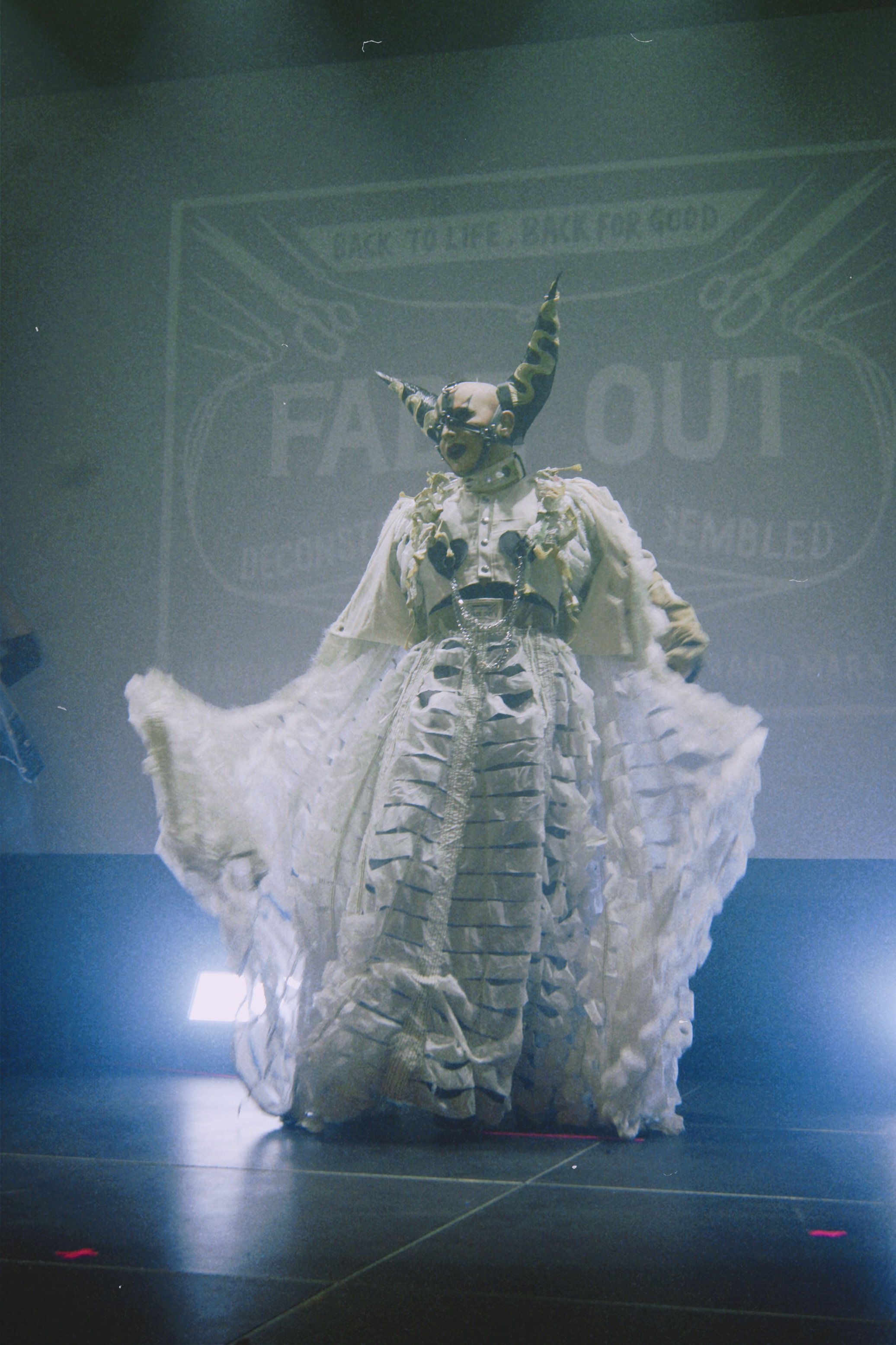 FADE OUT LABEL 5a.jpg