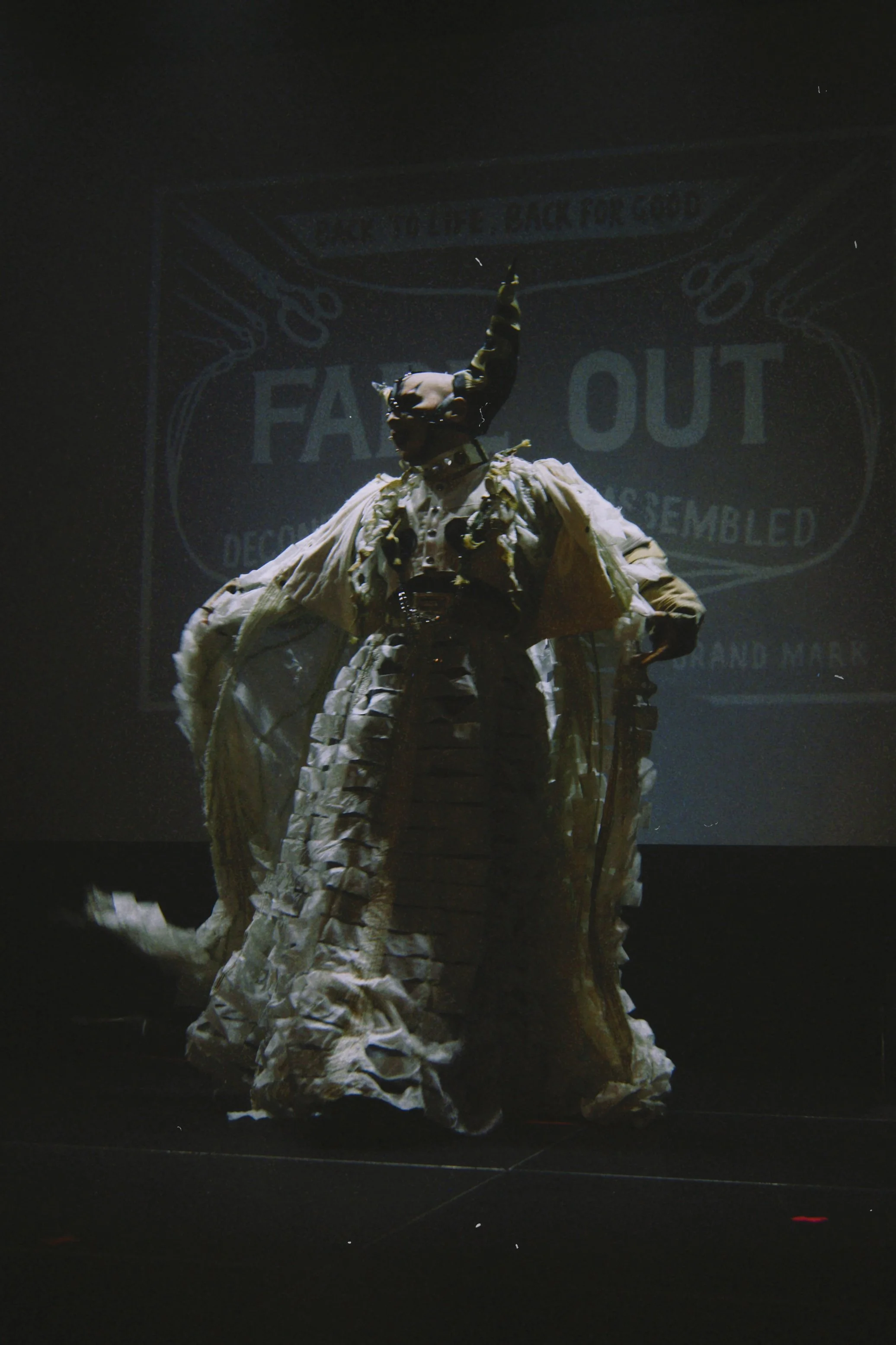 FADE OUT LABEL 5d.jpg