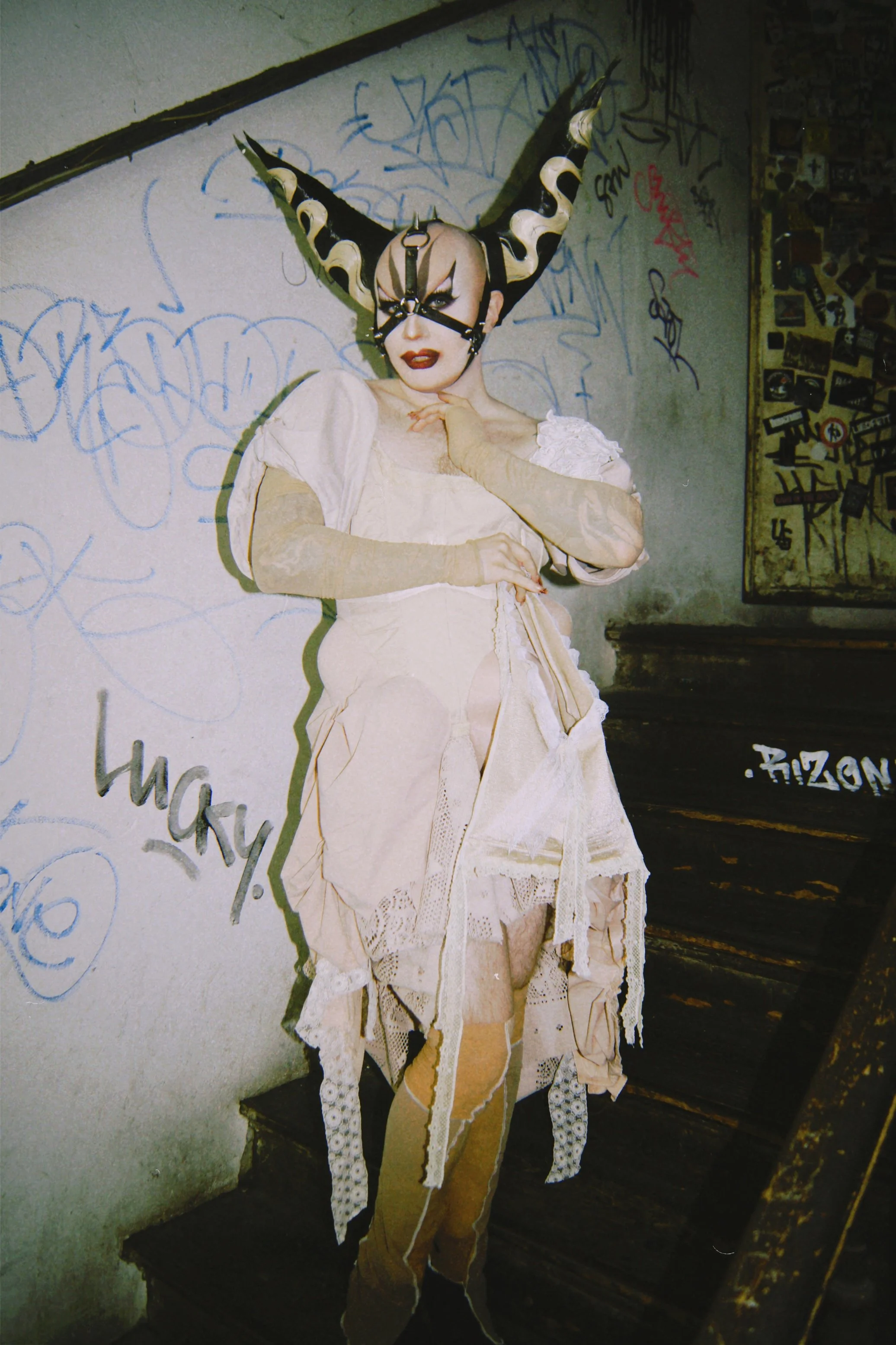 tHERAPY x ANNA MOODY-3.jpg