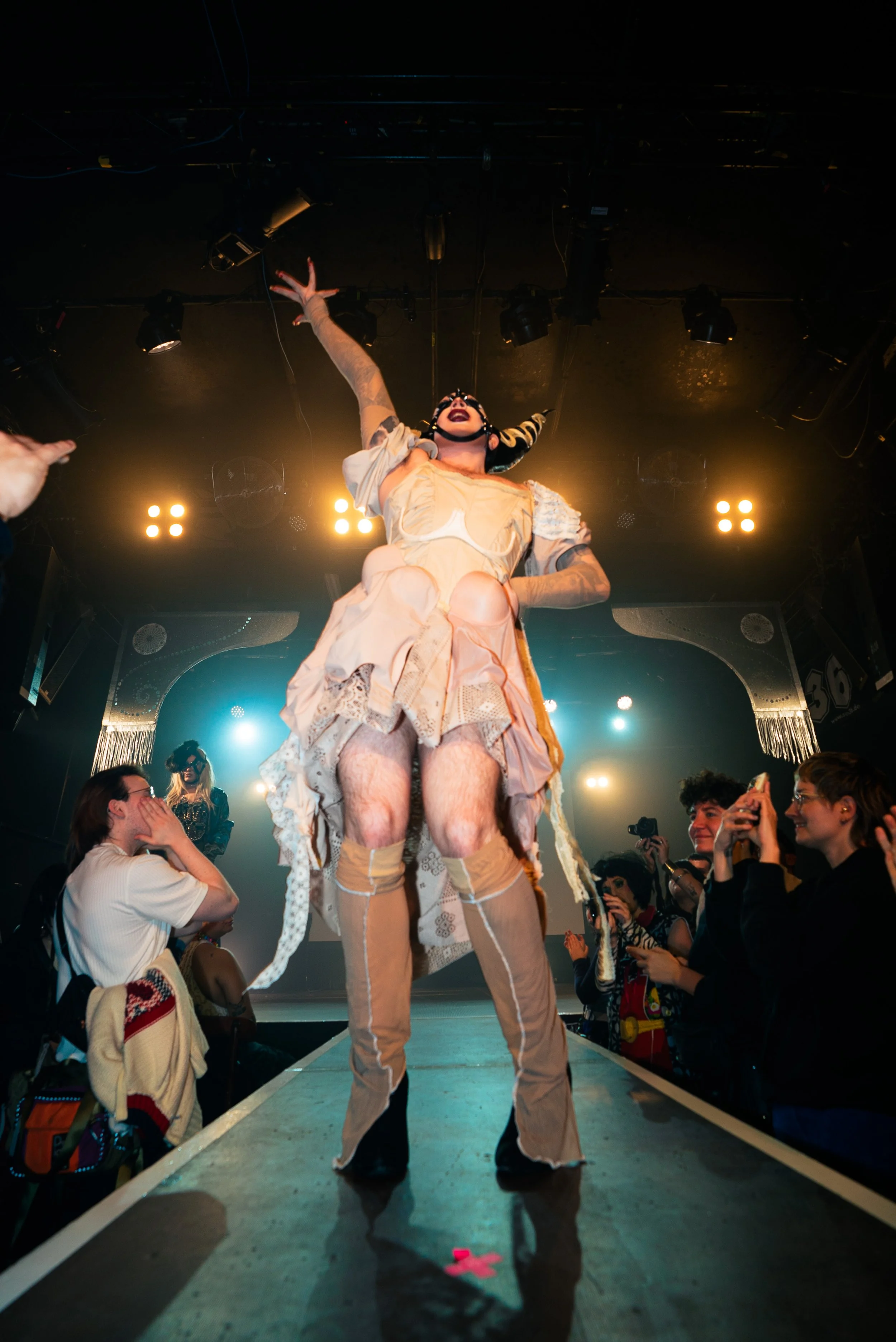 tHERAPY x ANNA MOODY-5.jpg