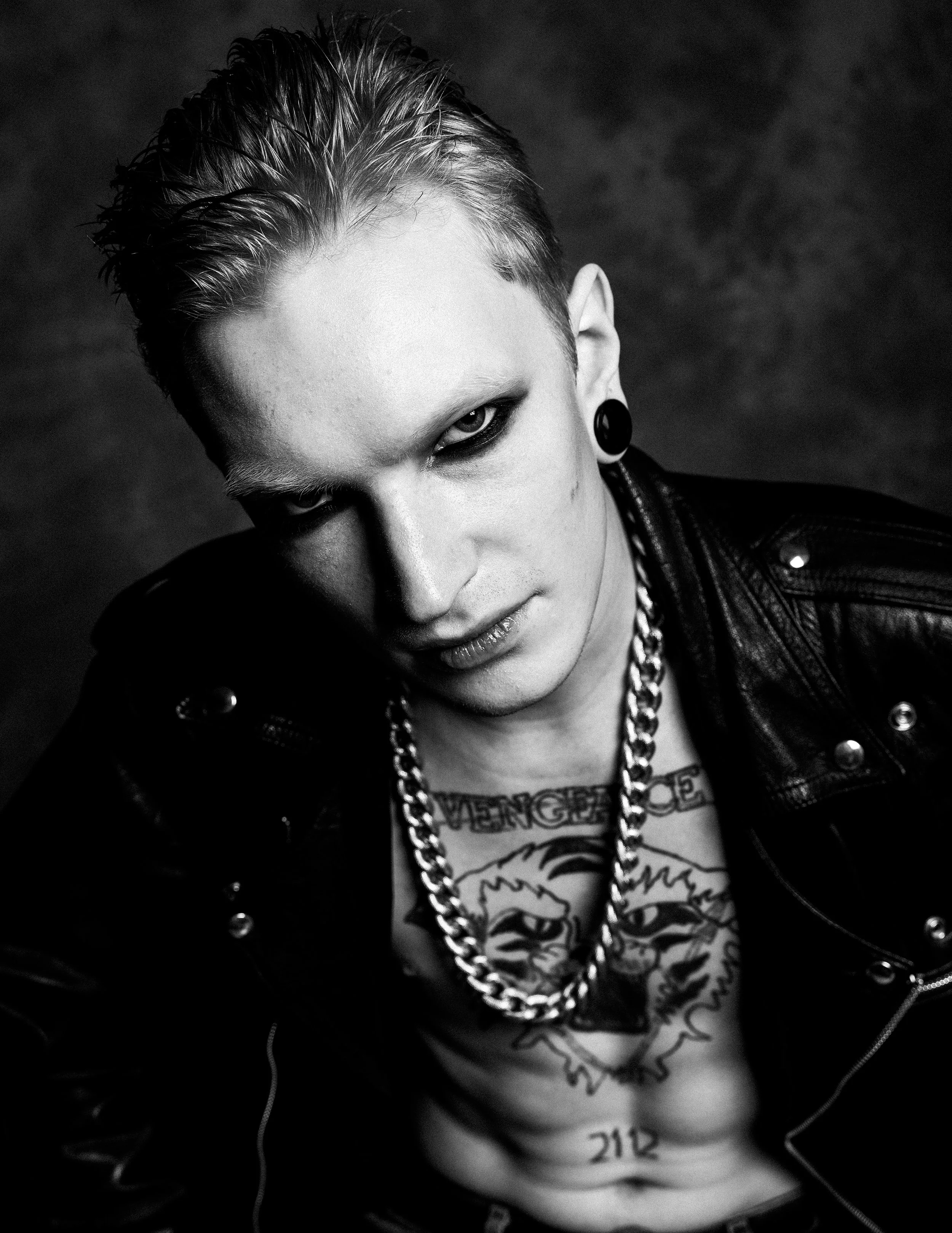 Vlada Ivanova presents: HELLWITCH