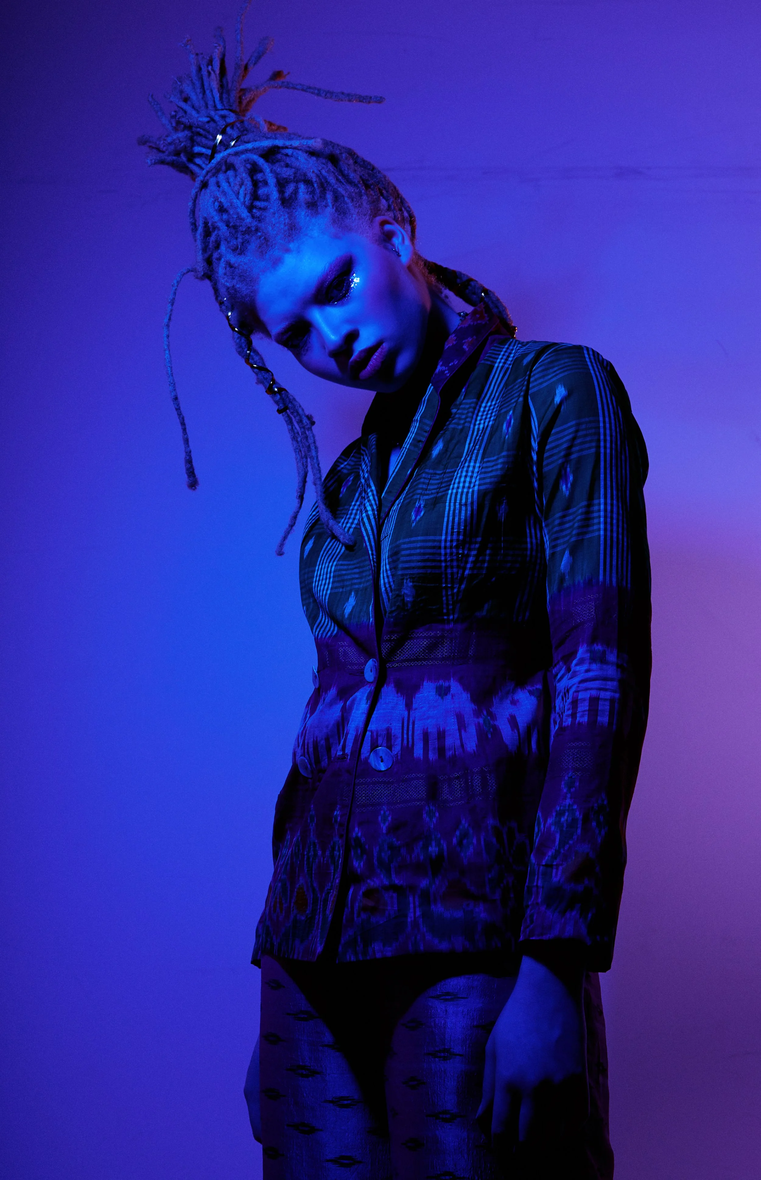  Photographer  Matt Manhire (SPARKS Photographers)    Female Model  Damaris White (B&amp;M Models)    Makeup Artist  Becky Grimman    Hair Stylist  Samantha Wilson    Wardrobe Stylist  Jessica Albano 