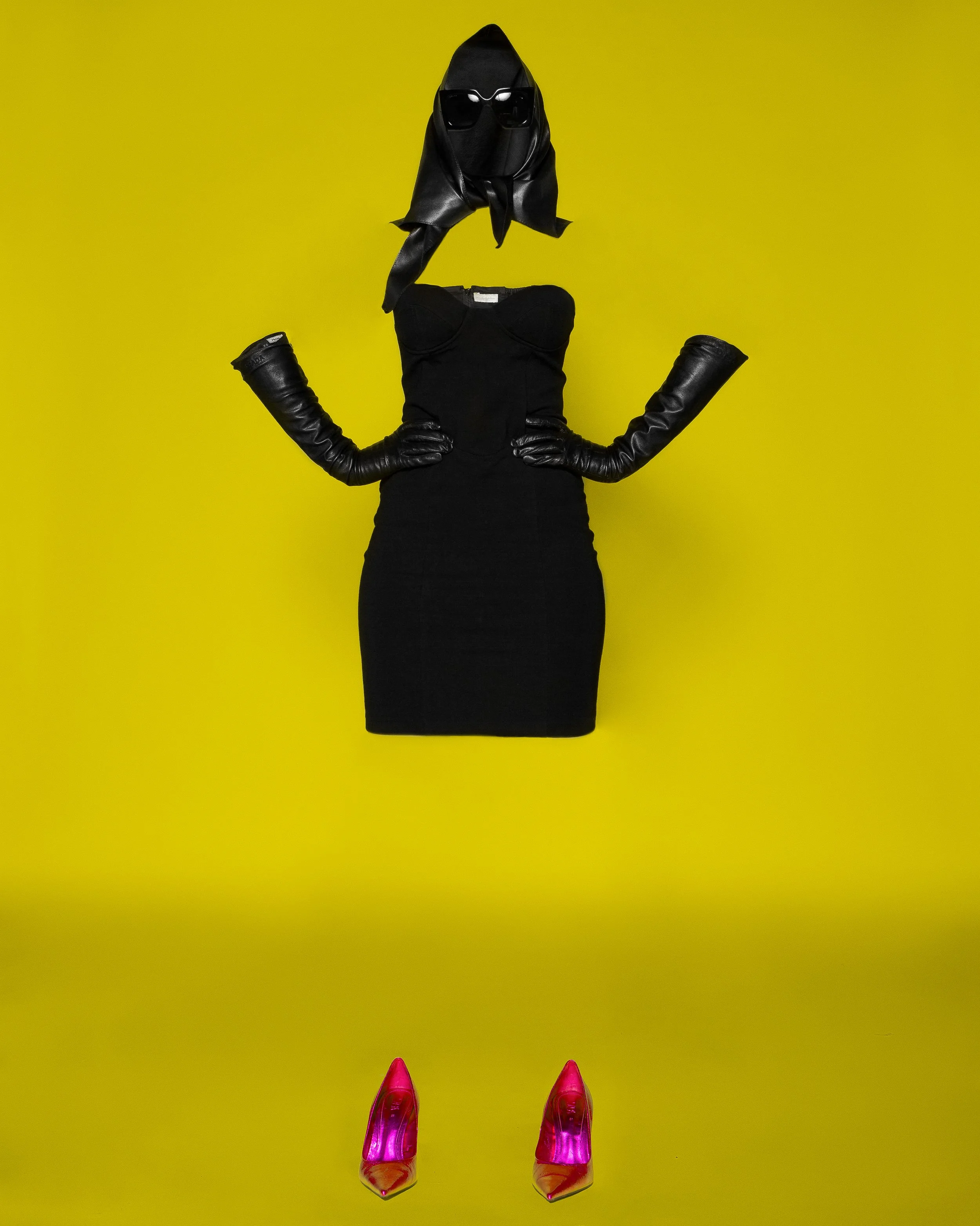  Wardrobe Credits: Shawl: Serafini   Sunglasses: Celine   Dress: Leka NY   Gloves: Prada   Shoes: Zara 