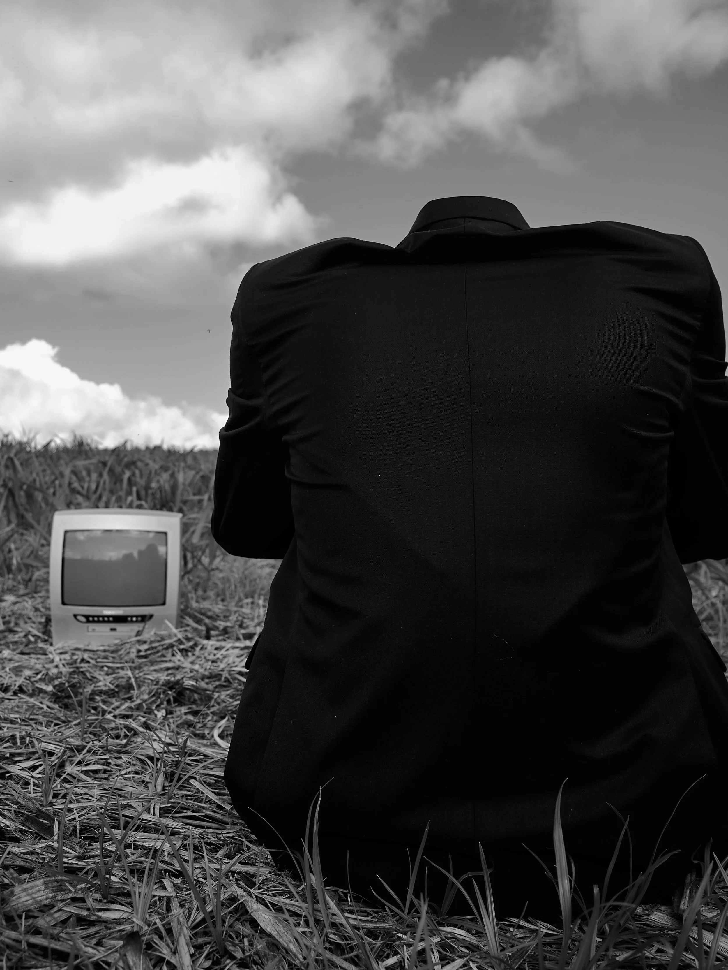  Photographer: Yannis Abenzoar @Yannis Abenzoar  Male Model: Lonny @Your Angel Models 