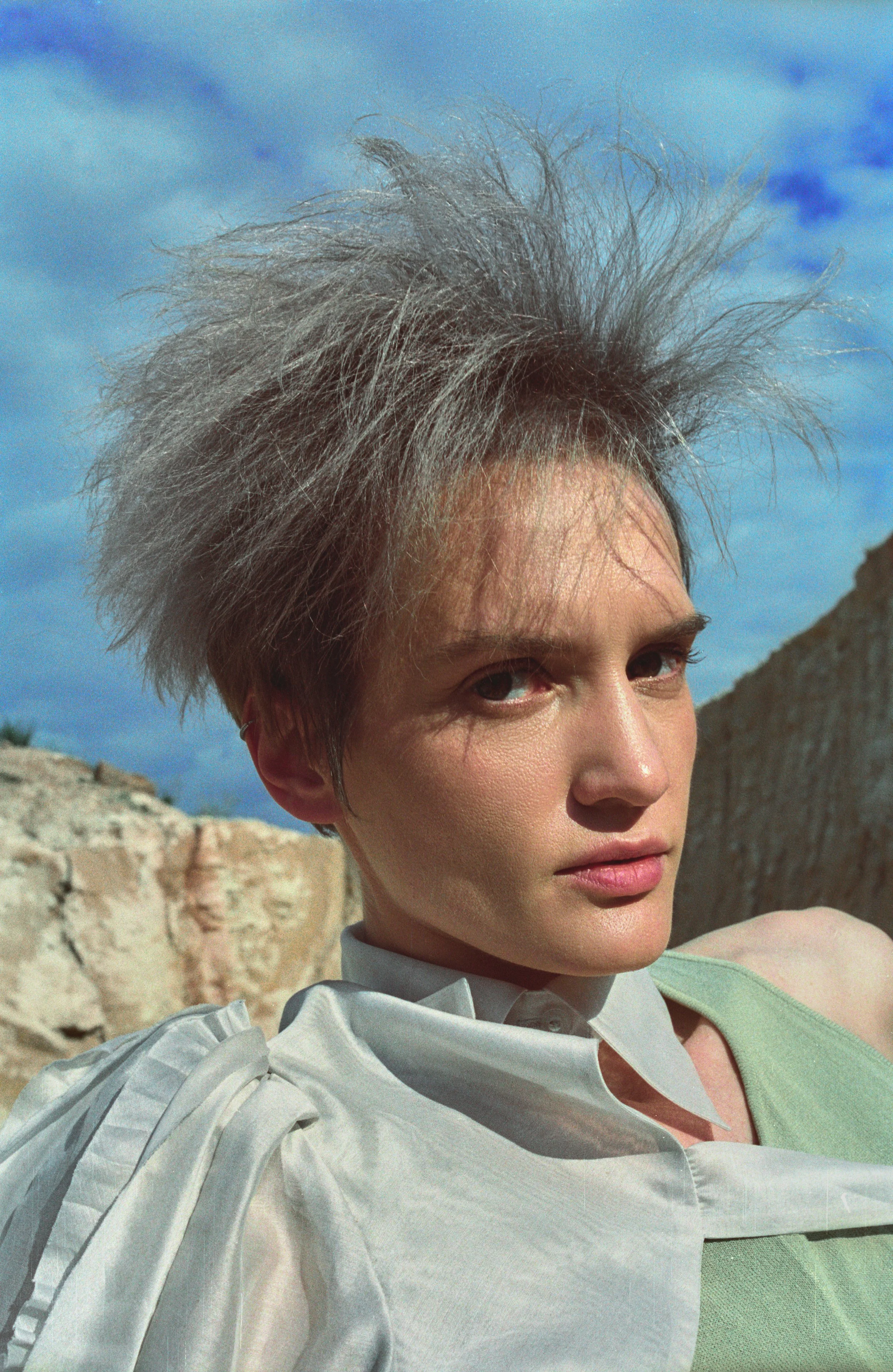  Female Model: Polina Kirilina 