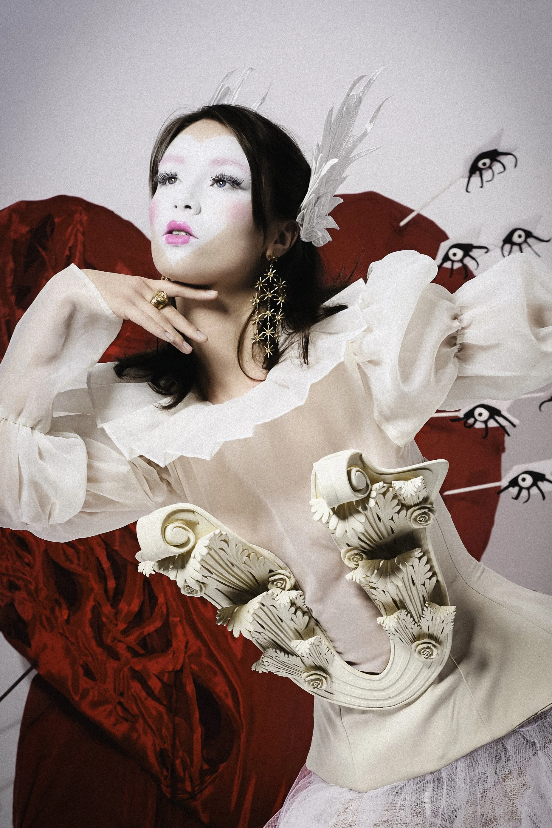  Photographer: Fa Suid  Model: Laia Abad  Towanda Models  Makeup Artist: Jana Sáenz  Art Assistant: Silvia Giménez  Art Assistant: Patti Martínez  Light Assistant / Digitech: Denis Chiorean  Wardrobe Stylist: Ximena Escobar  Art Director: Candela Mar