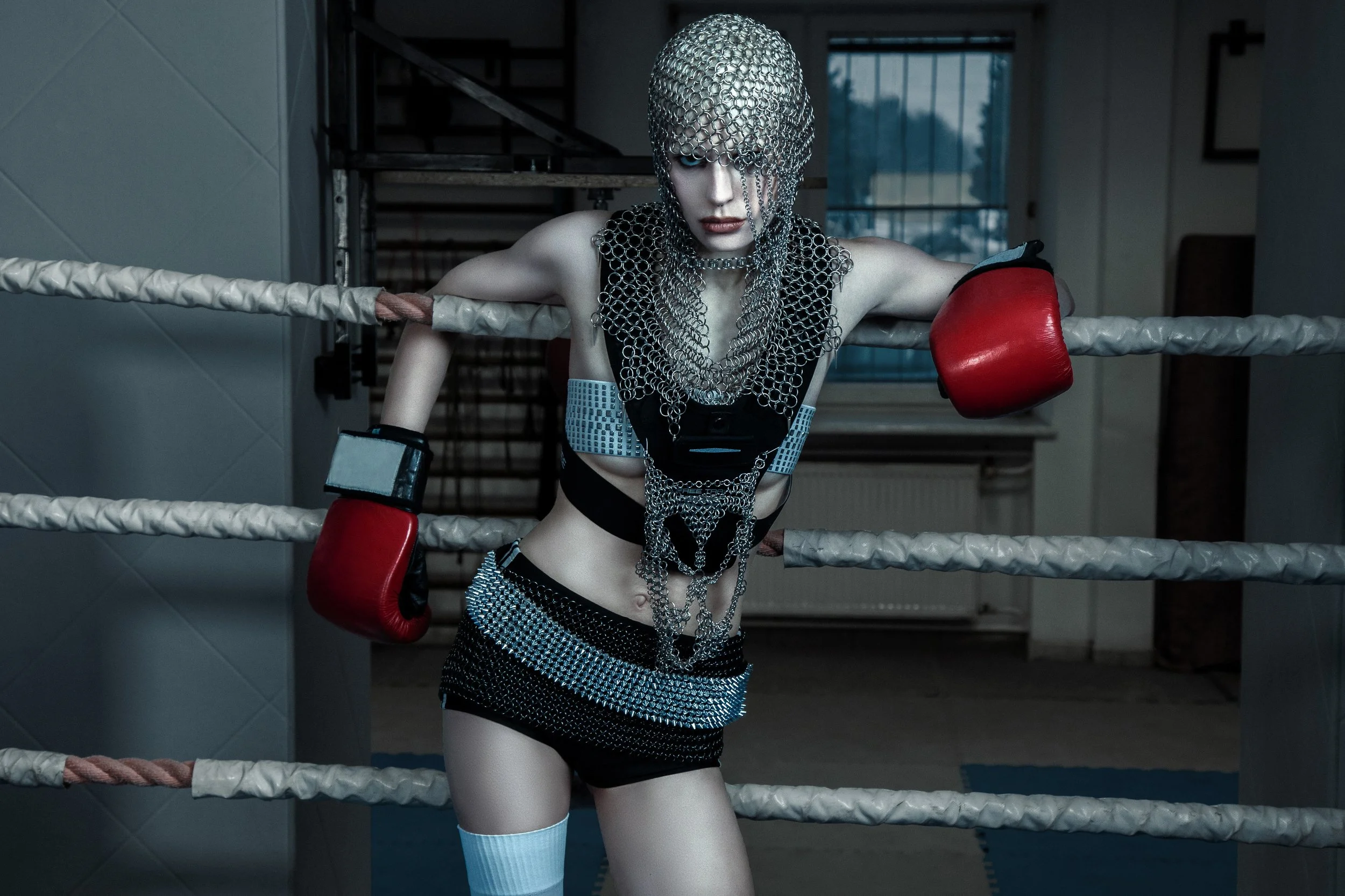  Photographer: Ymir Turan  Model: Jagna Nocoń  Makeup Artist: Jakub Domański  Stylist: Izabela Przeniosto    Chain mails: don_chain_key  Top: Vintage  Belts: Vintage  Shorts: Adidas  Knee socks: Calzedonia  Jewellery: acid_tiger_rings 