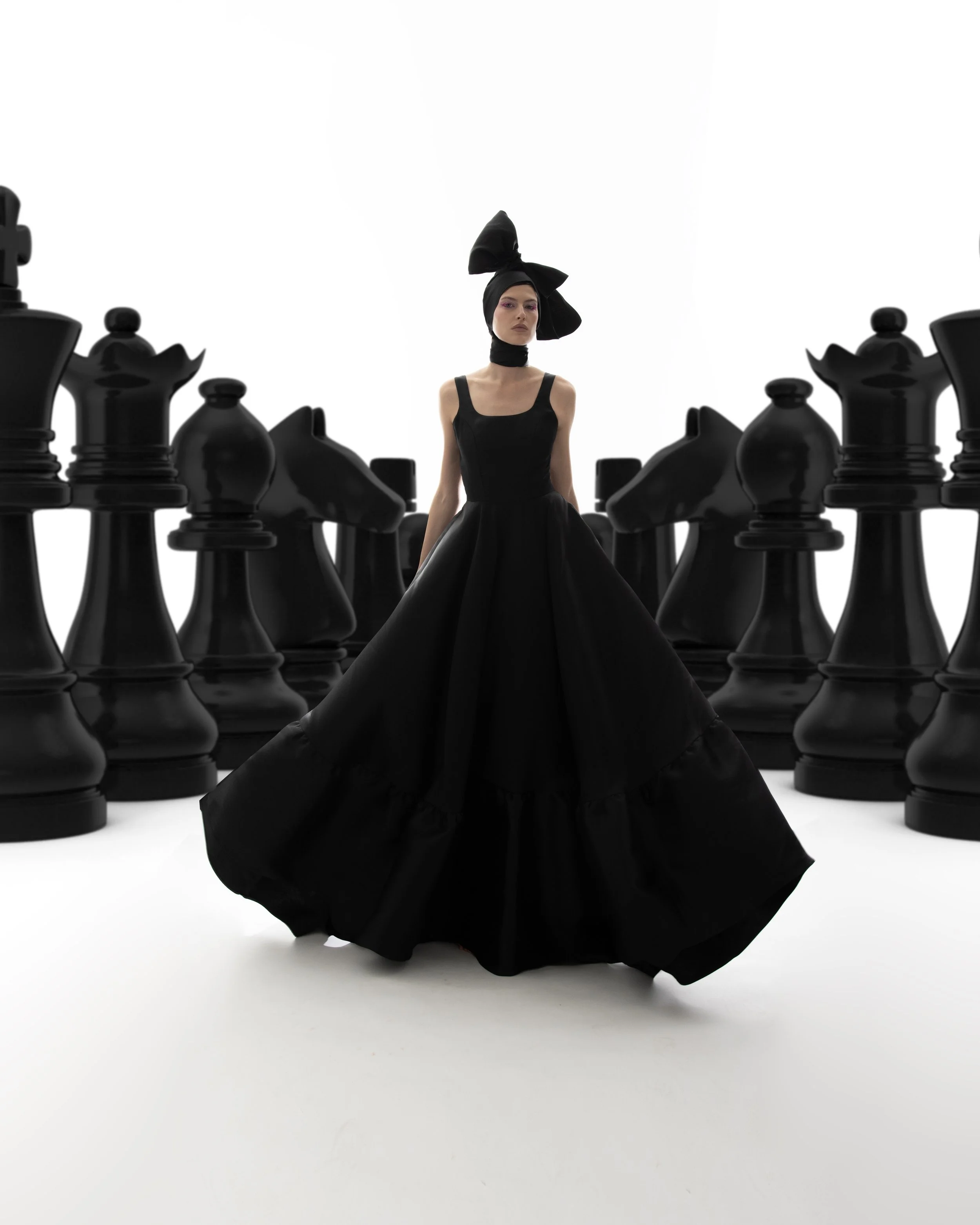 QUEEN : MICHaeL REY YANGUAS 