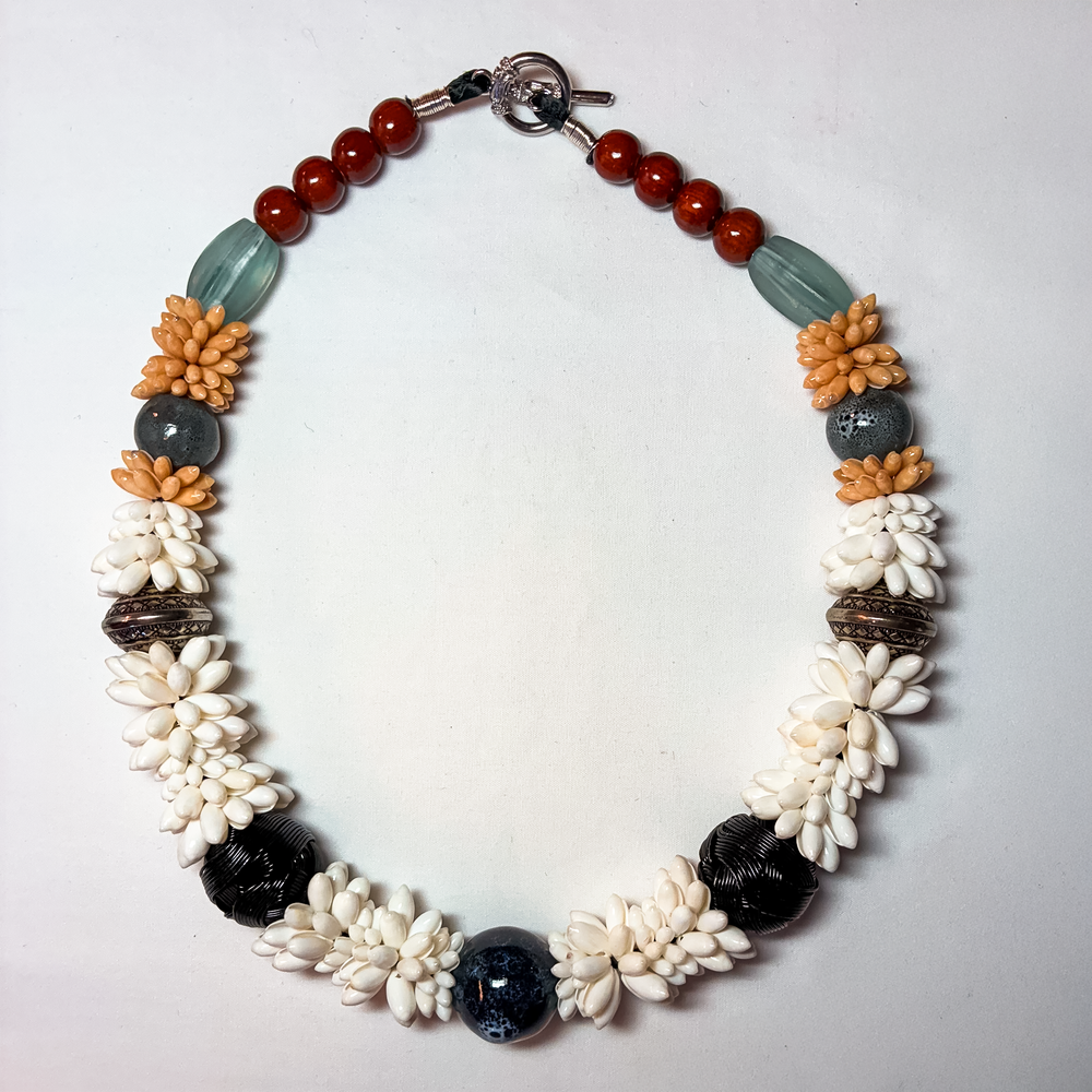 Designer Rice Shell Pearl Necklace