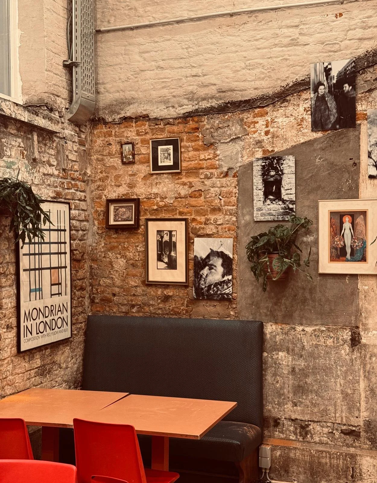 Algemene kluswerken bij café Optimist in Leuven