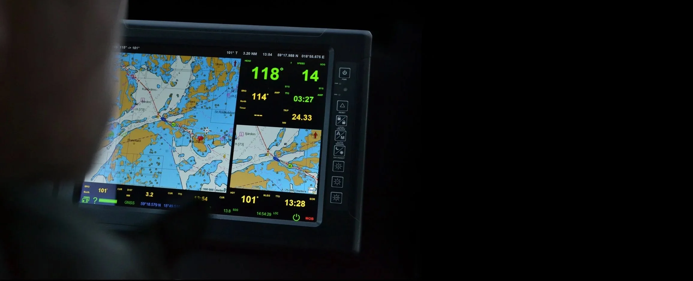 SeaCross High-Speed Navigation