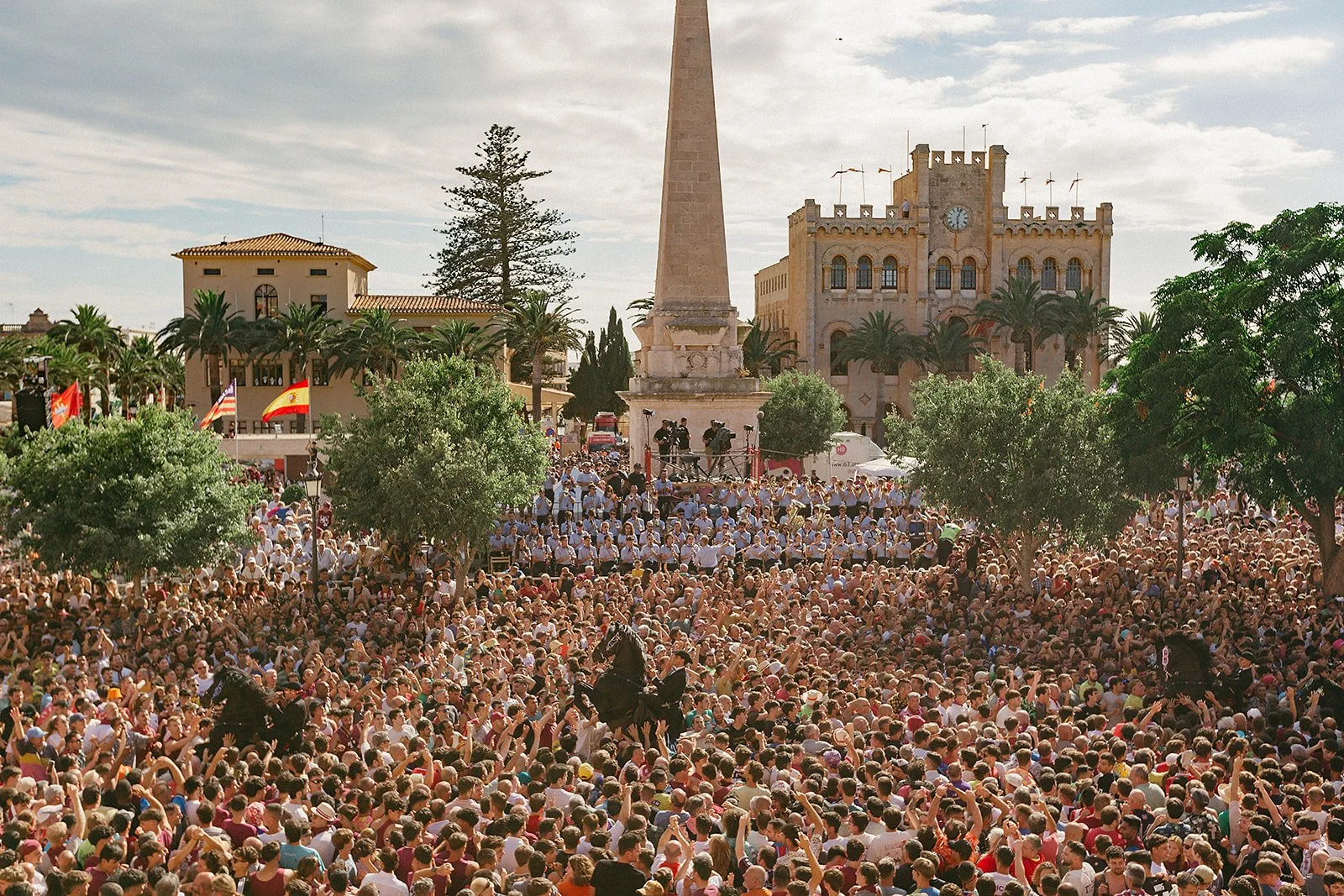 Sant Joan in Menorca: history, traditions, and why experiencing it from a Llaut is unforgettable