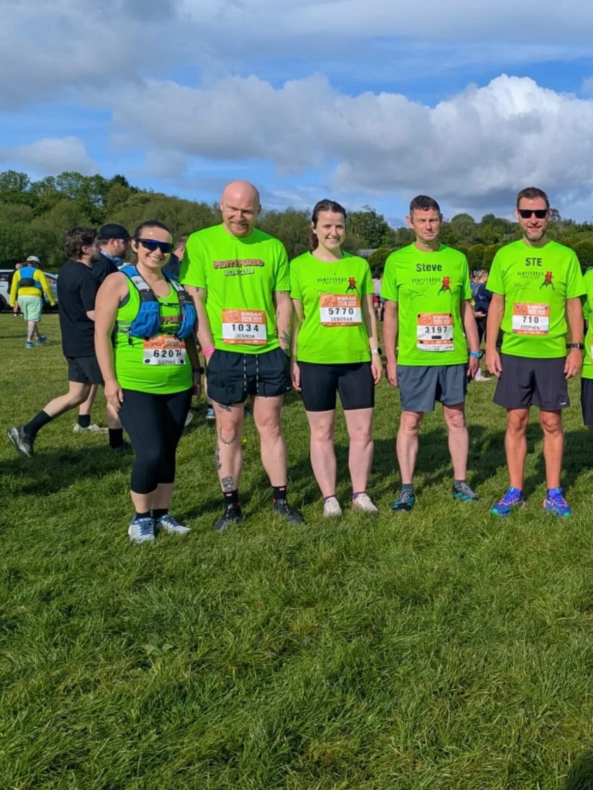 Another epic weekend of racing with the Club 🔴💪🟢 Well done to everyone who raced and supported at Chester half marathon. Another beautiful day for running in the sunshine. 

Special mention to @sophie_lfmj for smashing her first ever half! Legend.