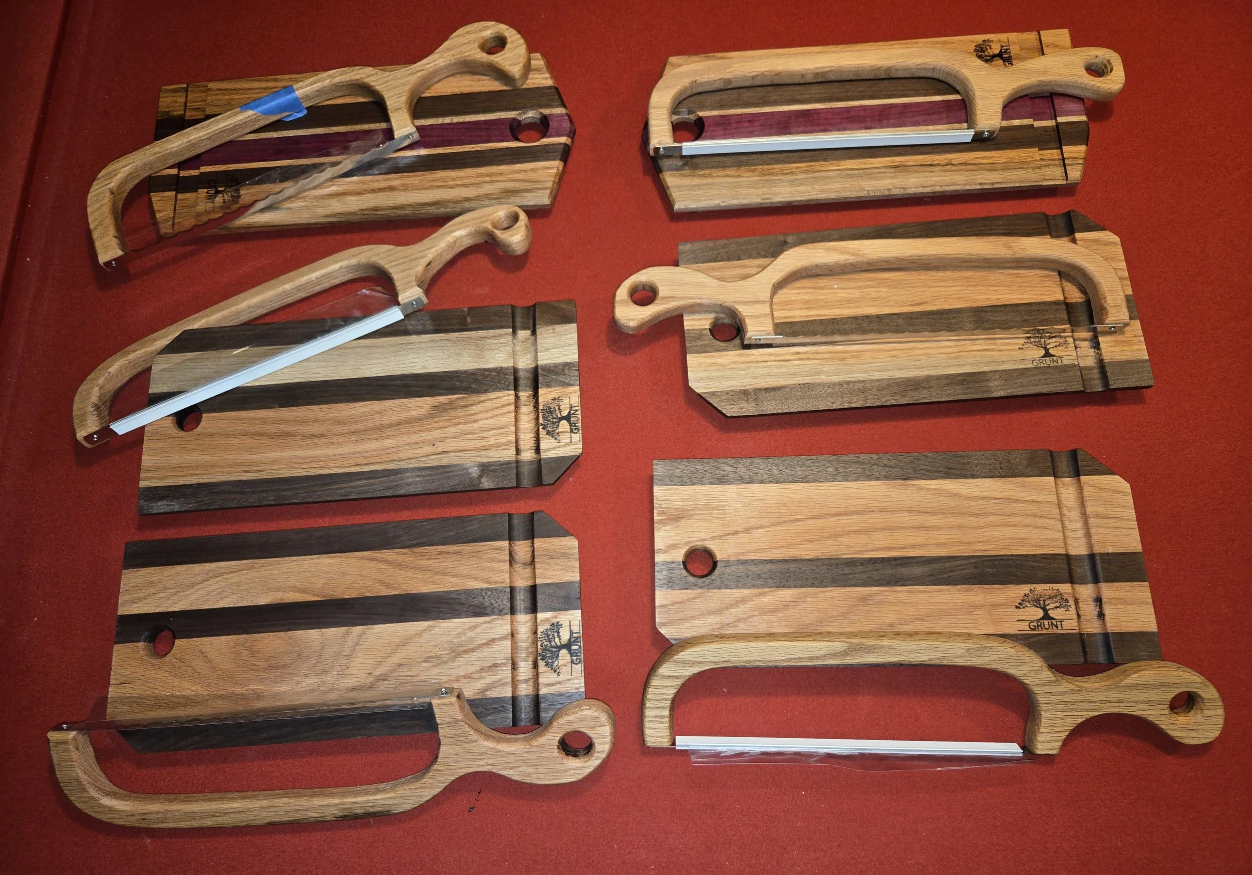 #69 Assorted Bread knives and boards