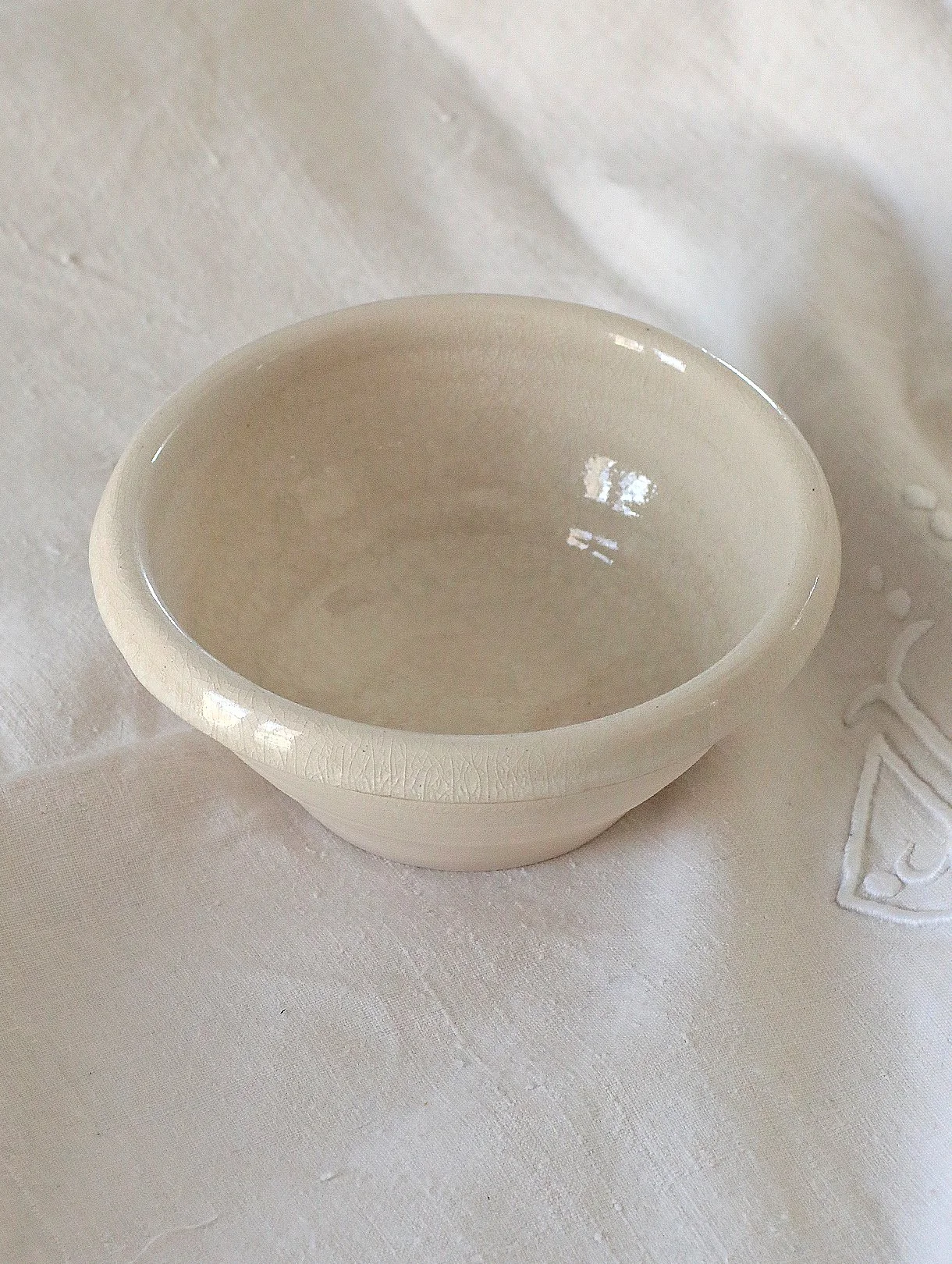Curled Rim Bowl__0004_Layer 1.jpg
