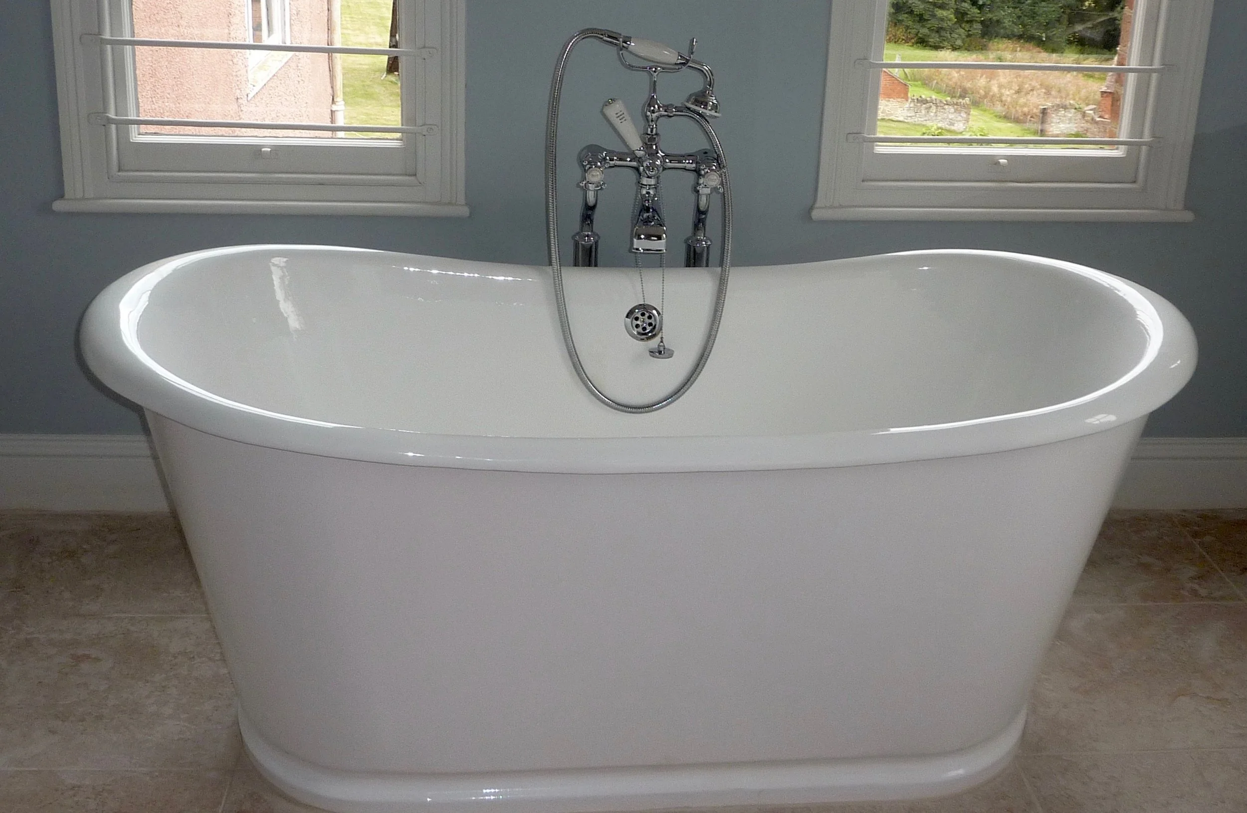 Cast Iron Bath Co bath.jpg
