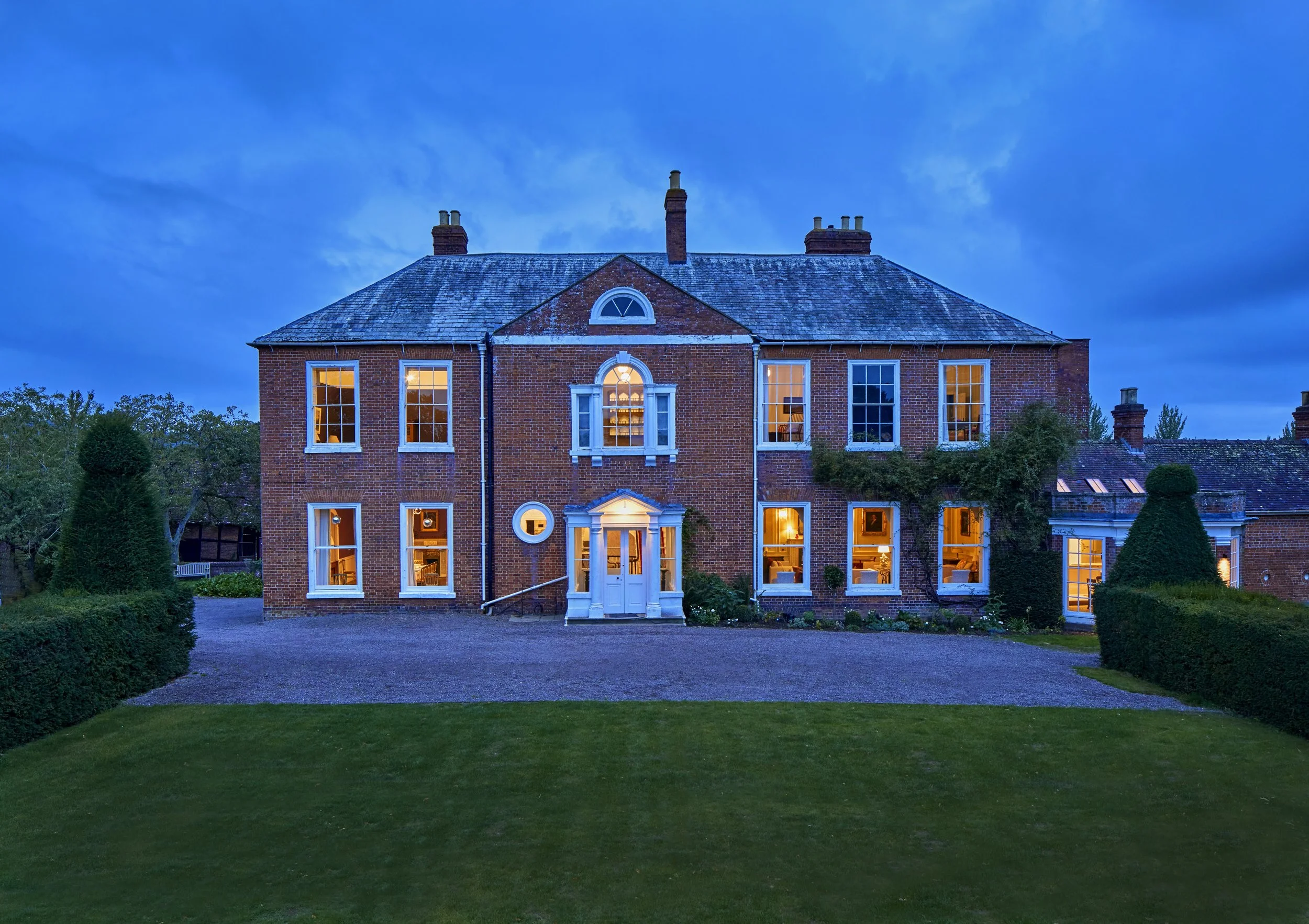 Large Group Holiday Houses in the Malvern Hills: What to Look For