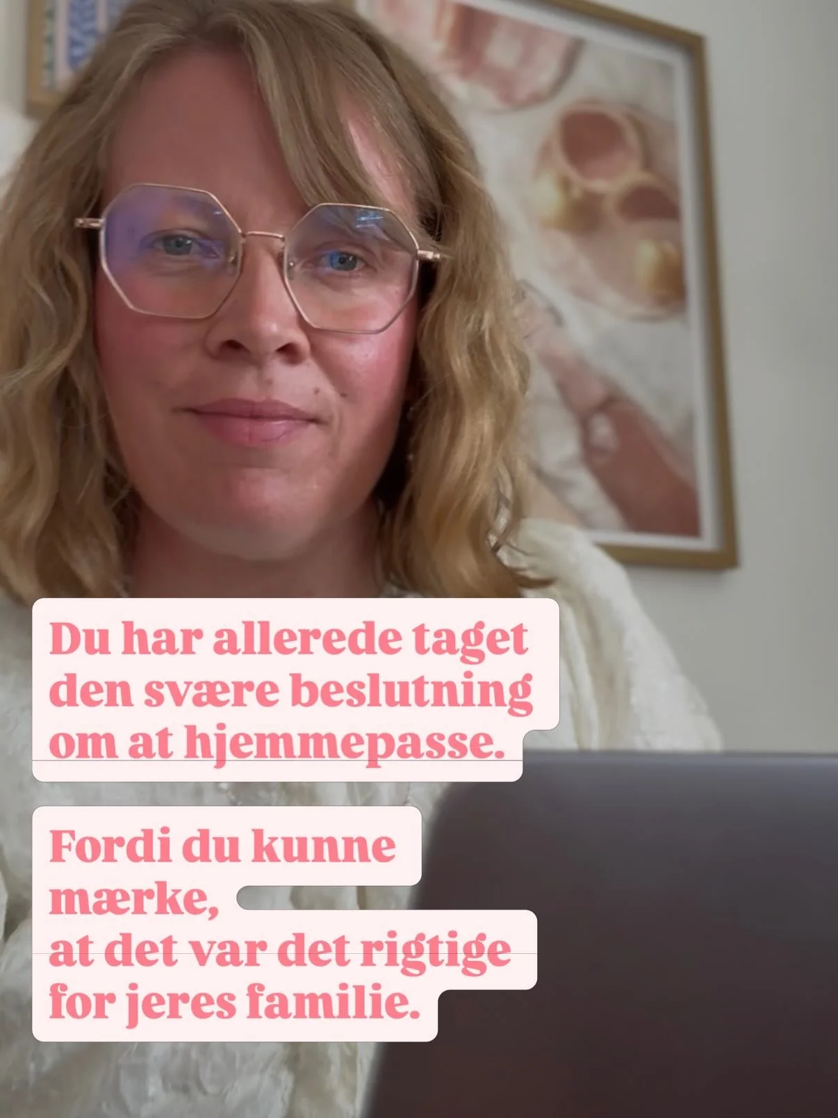 Det interessante er, at tvivlen ofte ikke handler om hjemmepasning.

For hvis den gjorde, ville den forsvinde, s&aring; snart du fandt argumenterne. Men det g&oslash;r den sj&aelig;ldent.

Du l&aelig;ser m&aring;ske endnu en artikel.

Lytter til endn
