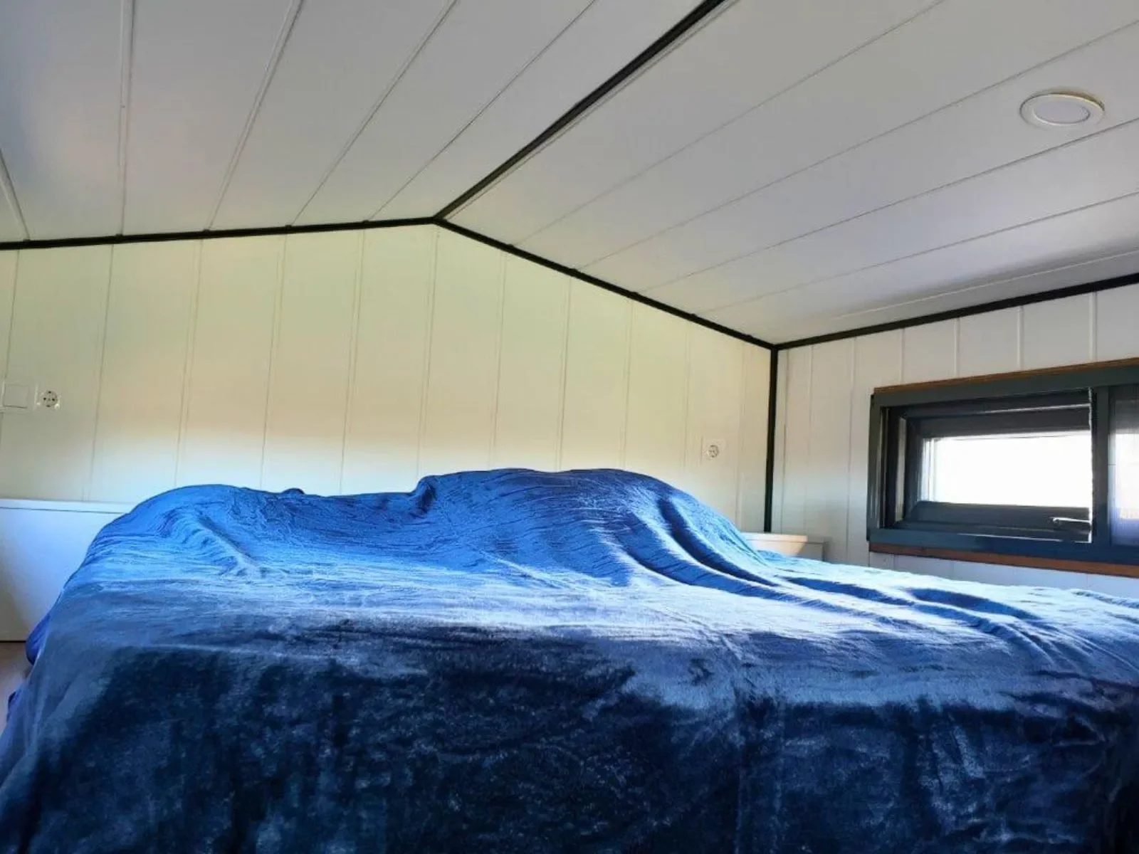 Good-Live-V2-8meter- Tiny-House-09.webp