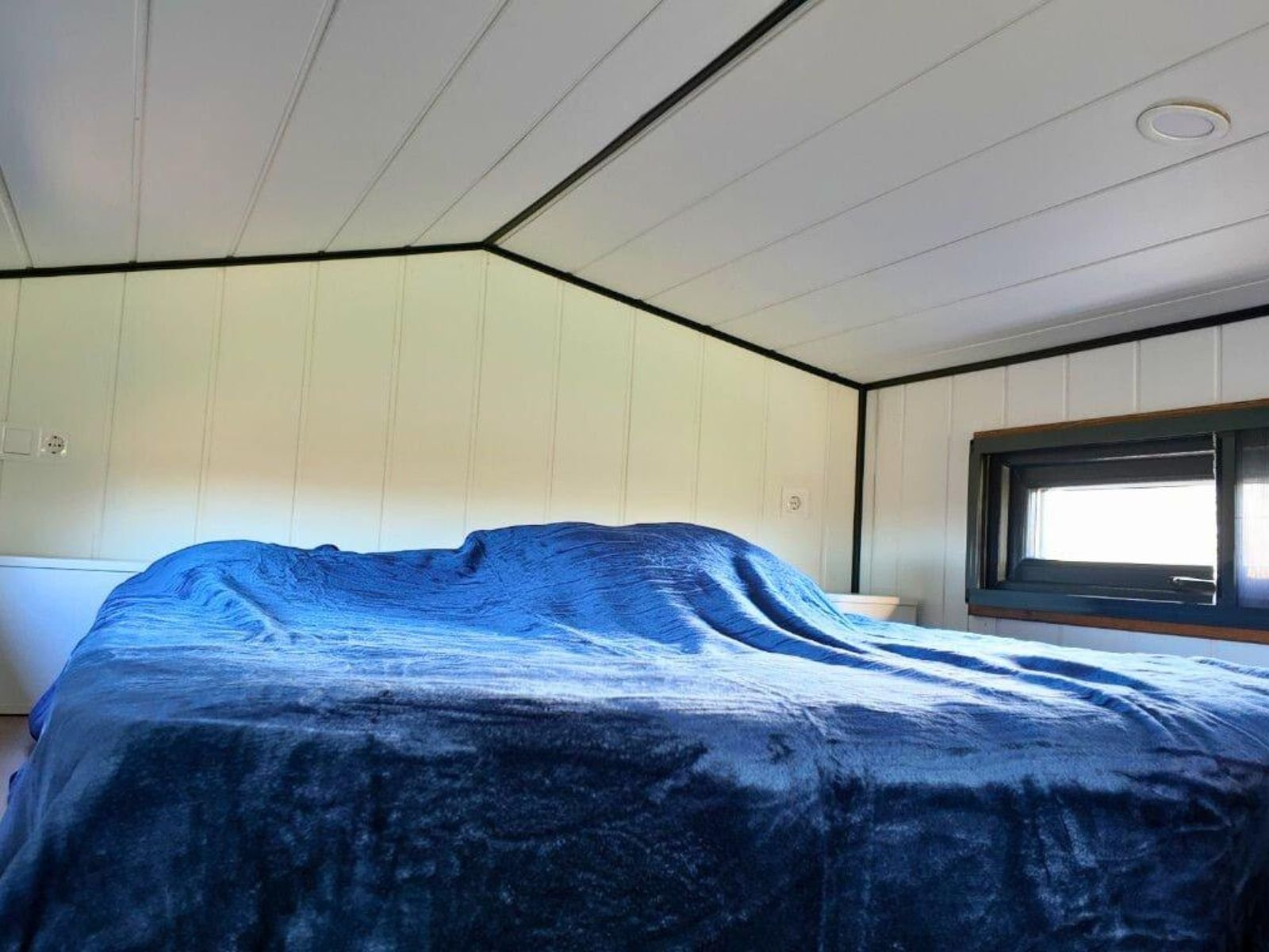 Good-Live-V2-8meter- Tiny-House-09.jpg