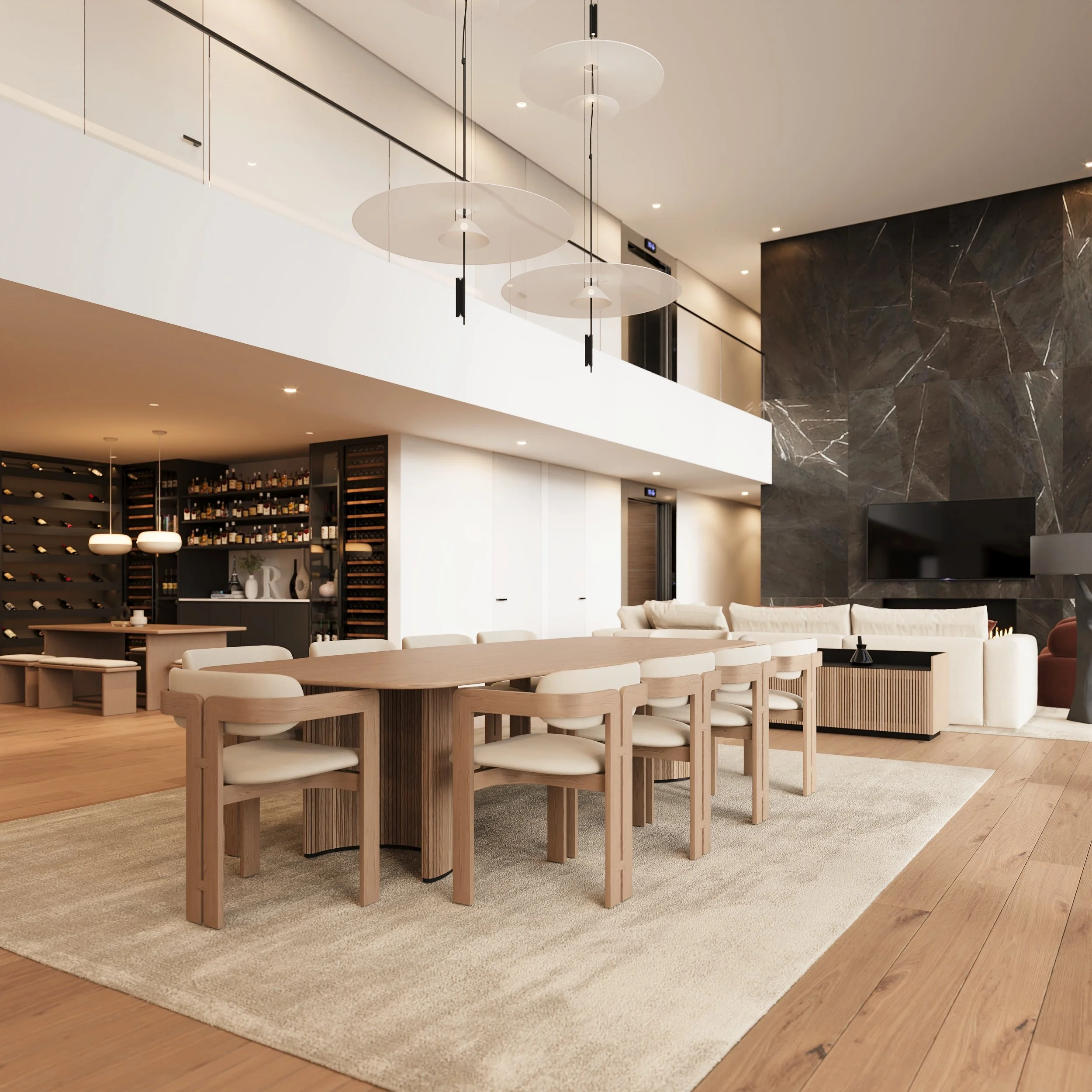 Sala de jantar e estar de ambiente moderno com móvel de madeira, cadeiras, televisão na parede de pedra, sofá claro, iluminação moderna e piso de madeira.