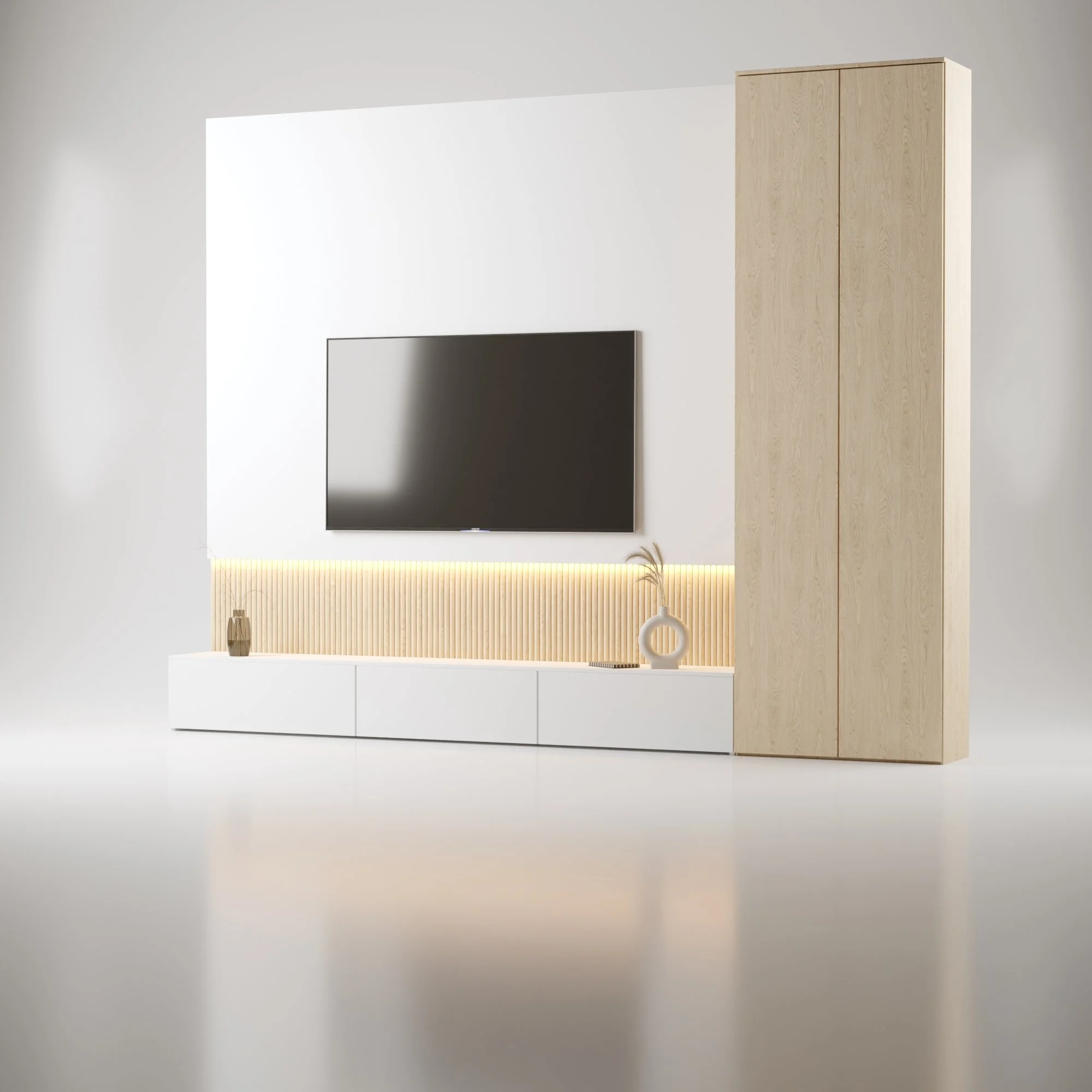 Móvel de televisão com painel branco, iluminação embutida, TV de tela plana, armário de madeira clara ao lado, decorado com vasos e plantas