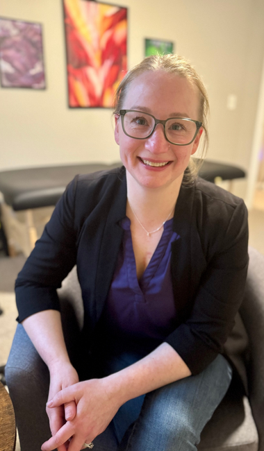 Photo of the Unbound Pelvis owner, a pelvic floor physical therapist.