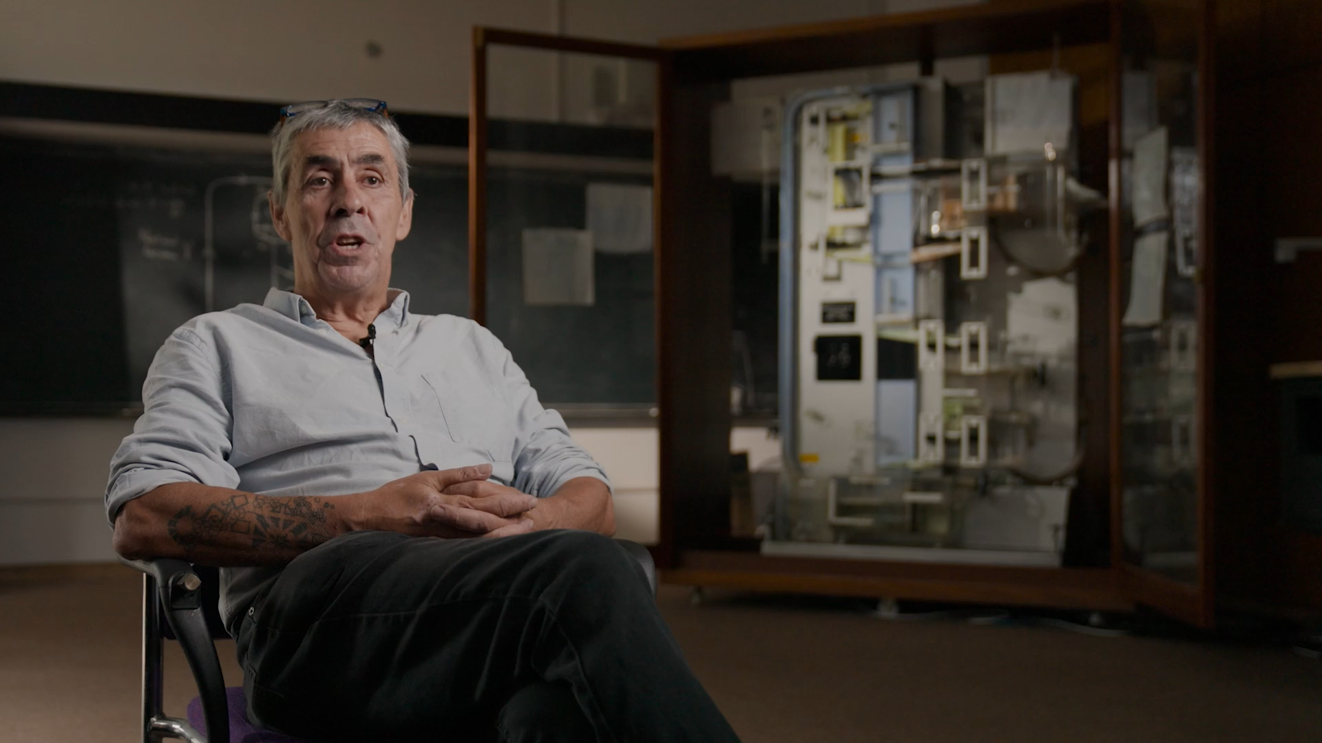 Financial Times - Money Machine Case