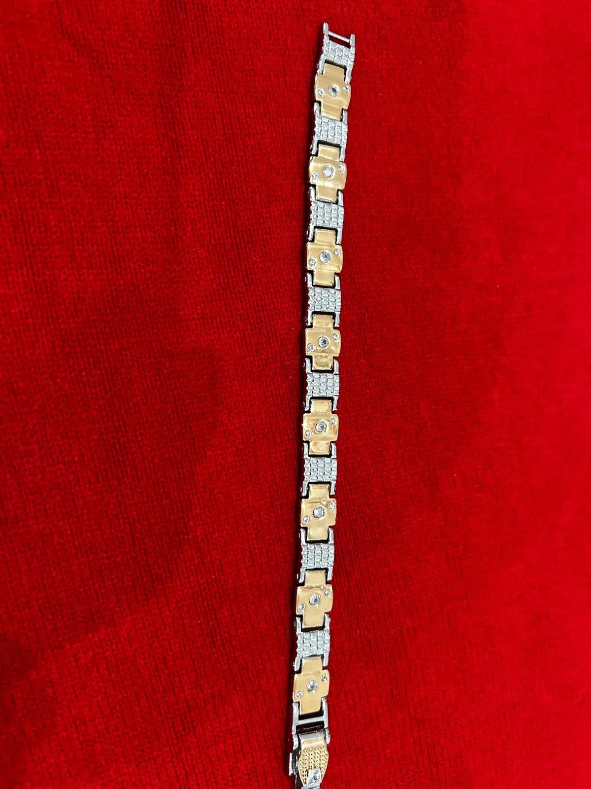 WhatsApp Image 2025-12-15 at 11.36.15 (5).jpeg