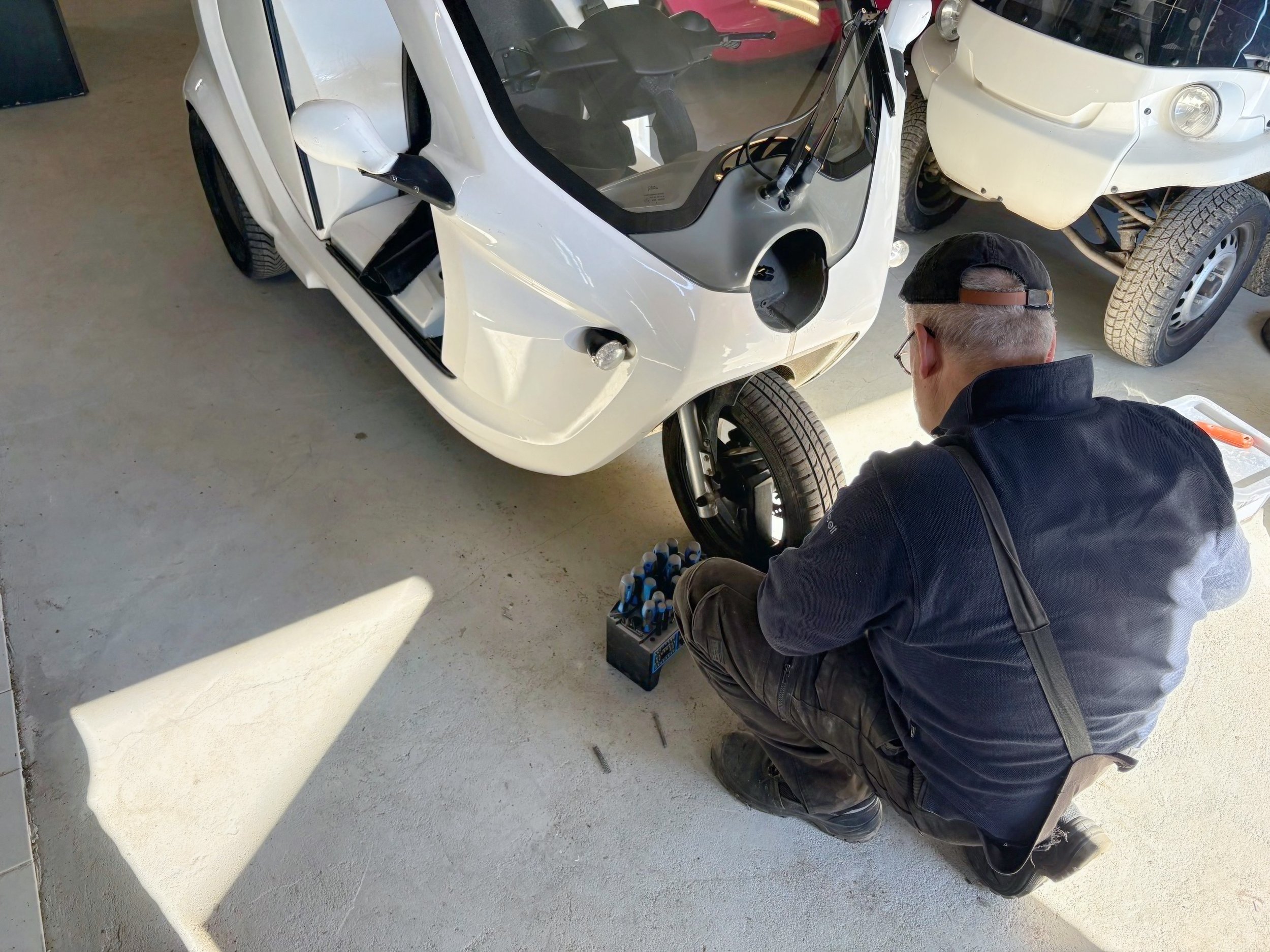 Zbee refurbishment