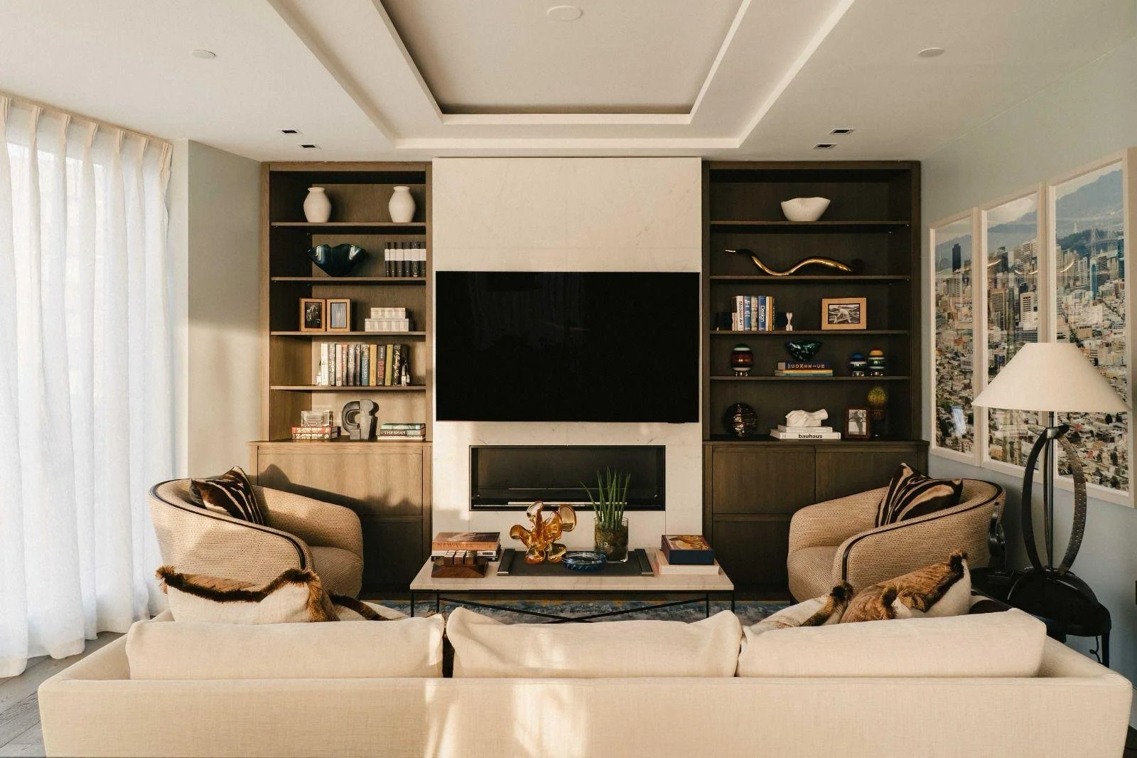 Refined Contemporary Apartment, Kensington