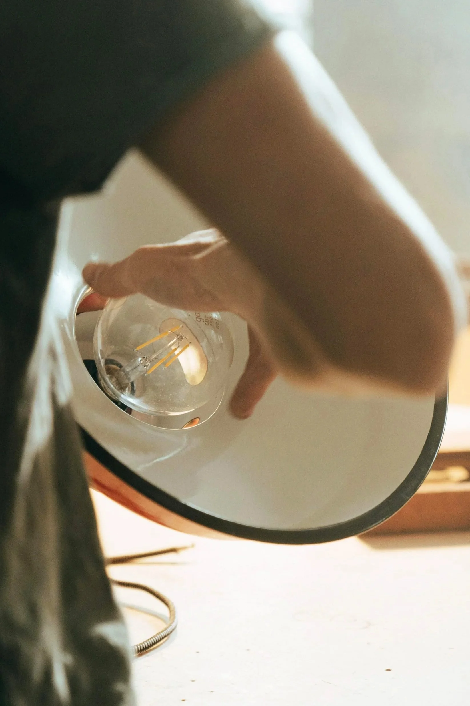 MANOS Build & Maintenance Electricity and Electrical works