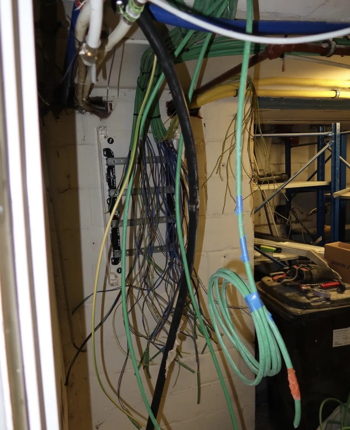 MANOS Build & Maintenance PANAM Kebab working site