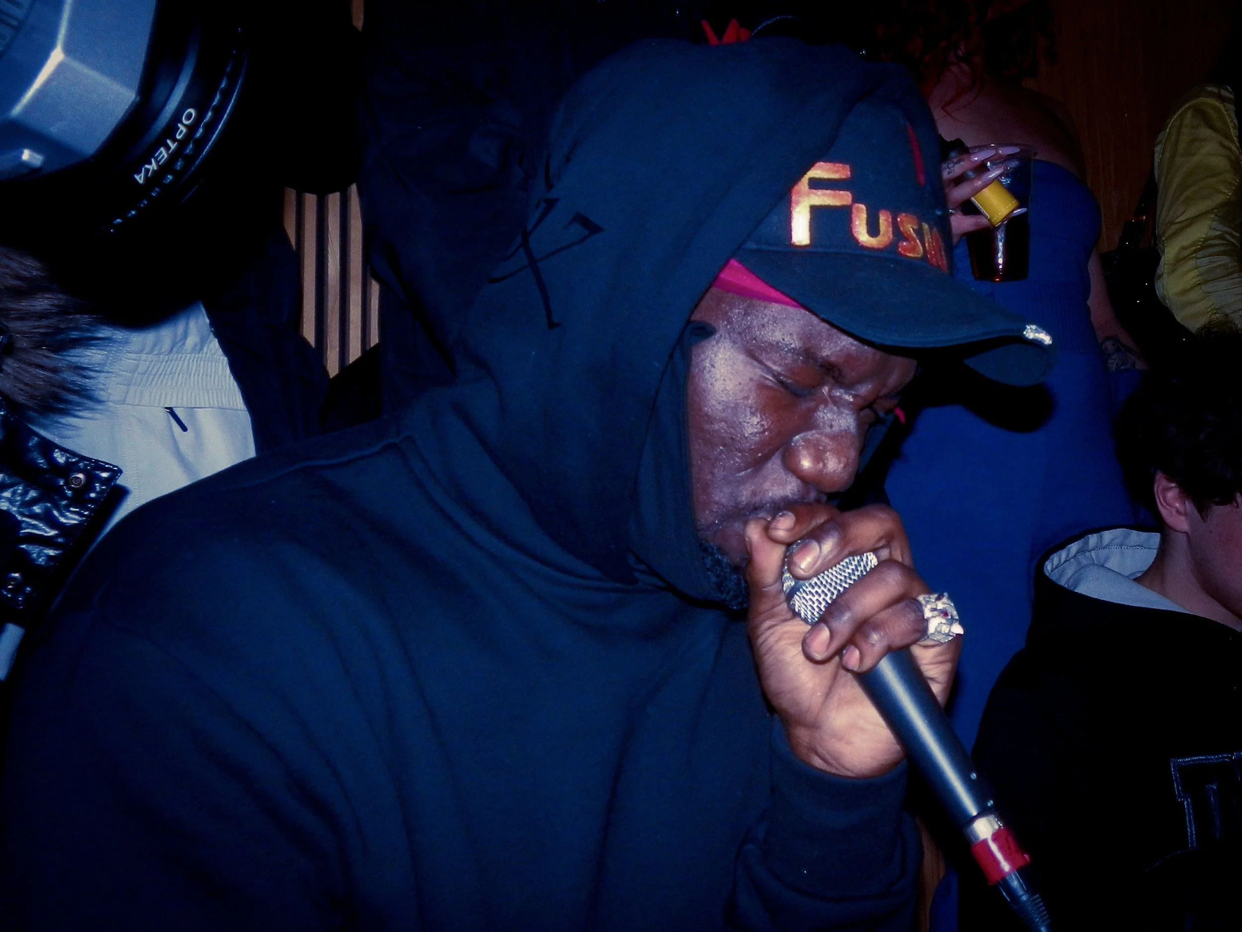  mc fusion performing info mic at travspresents grime rave London