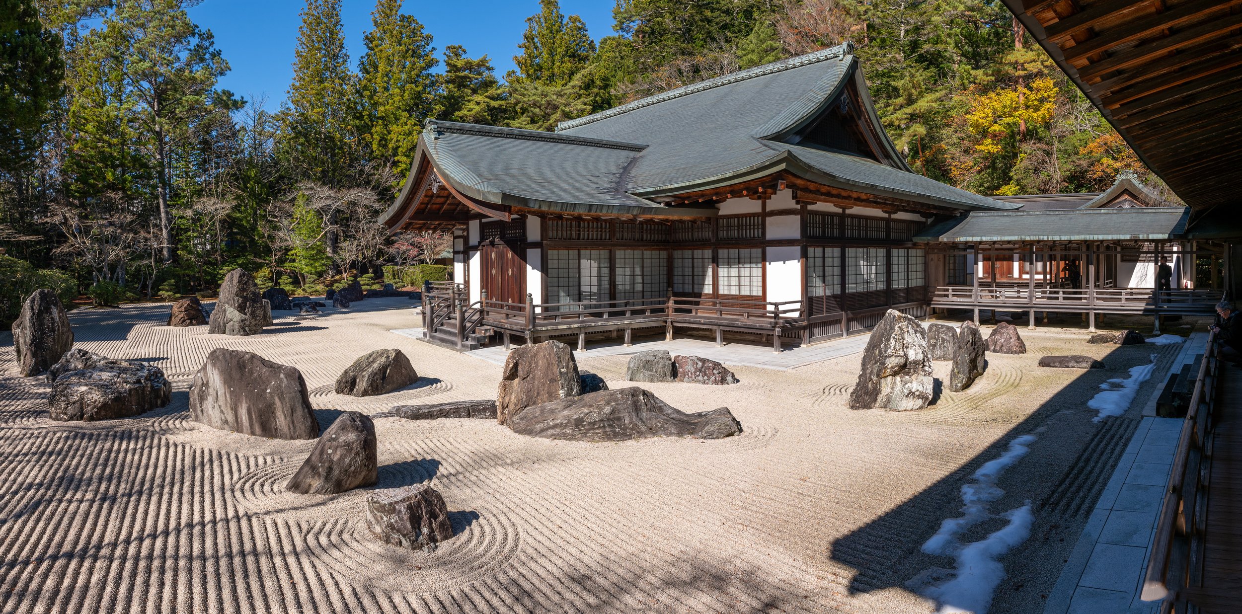Tag-28-073-Pano.jpg