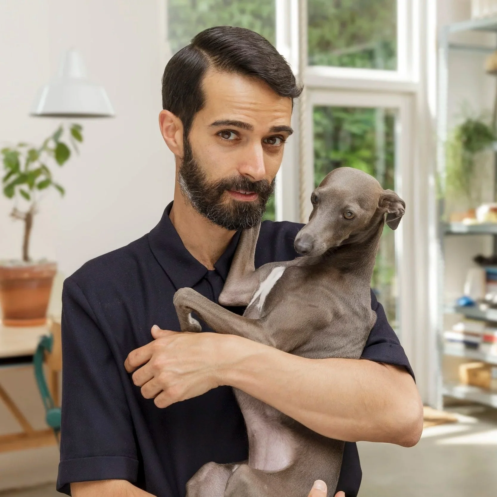 Andrea Trimarchi  and Terra