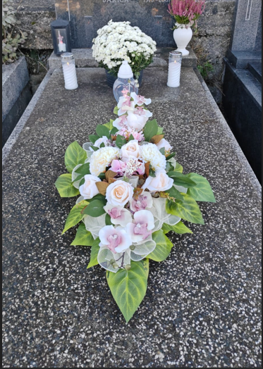 Pranje, poliranje i čišćenje nadgrobnih spomenika od kamena i mramora.