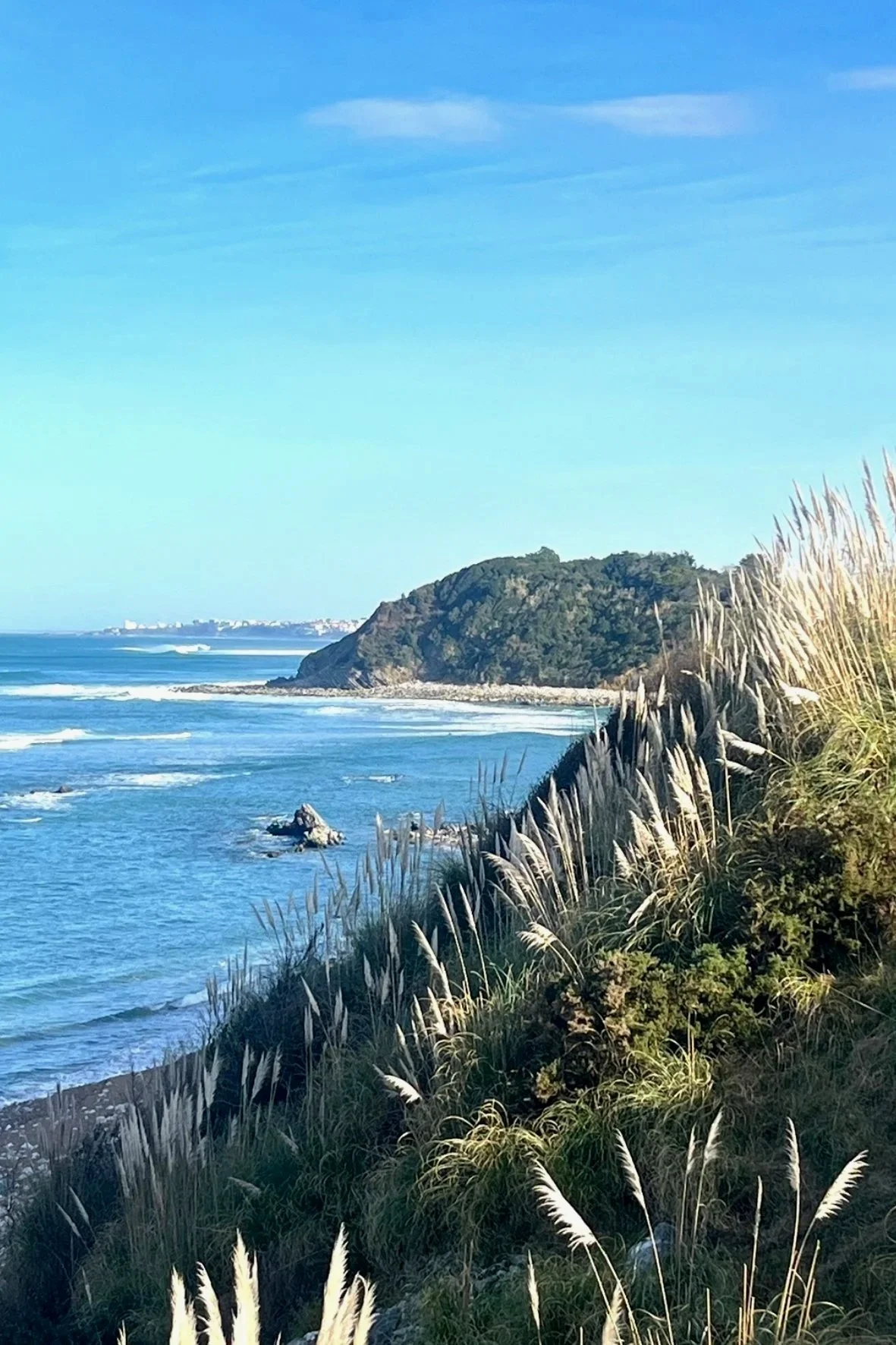 Le sentier du littoral : Marcher entre Saint-Jean-de-Luz et la plage de Cénitz.