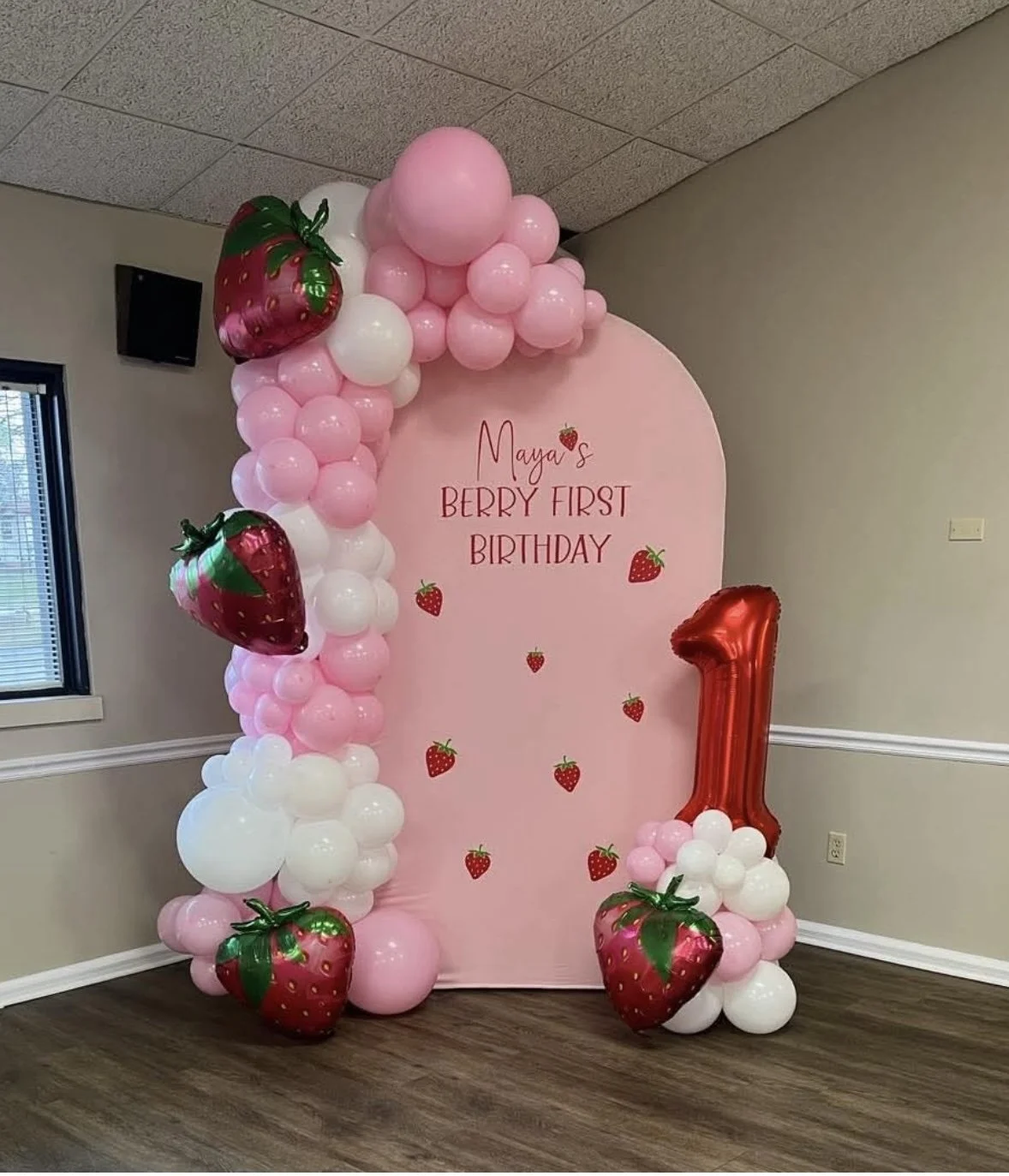 Single arch with custom vinyl $300+and number stack $75_.jpg