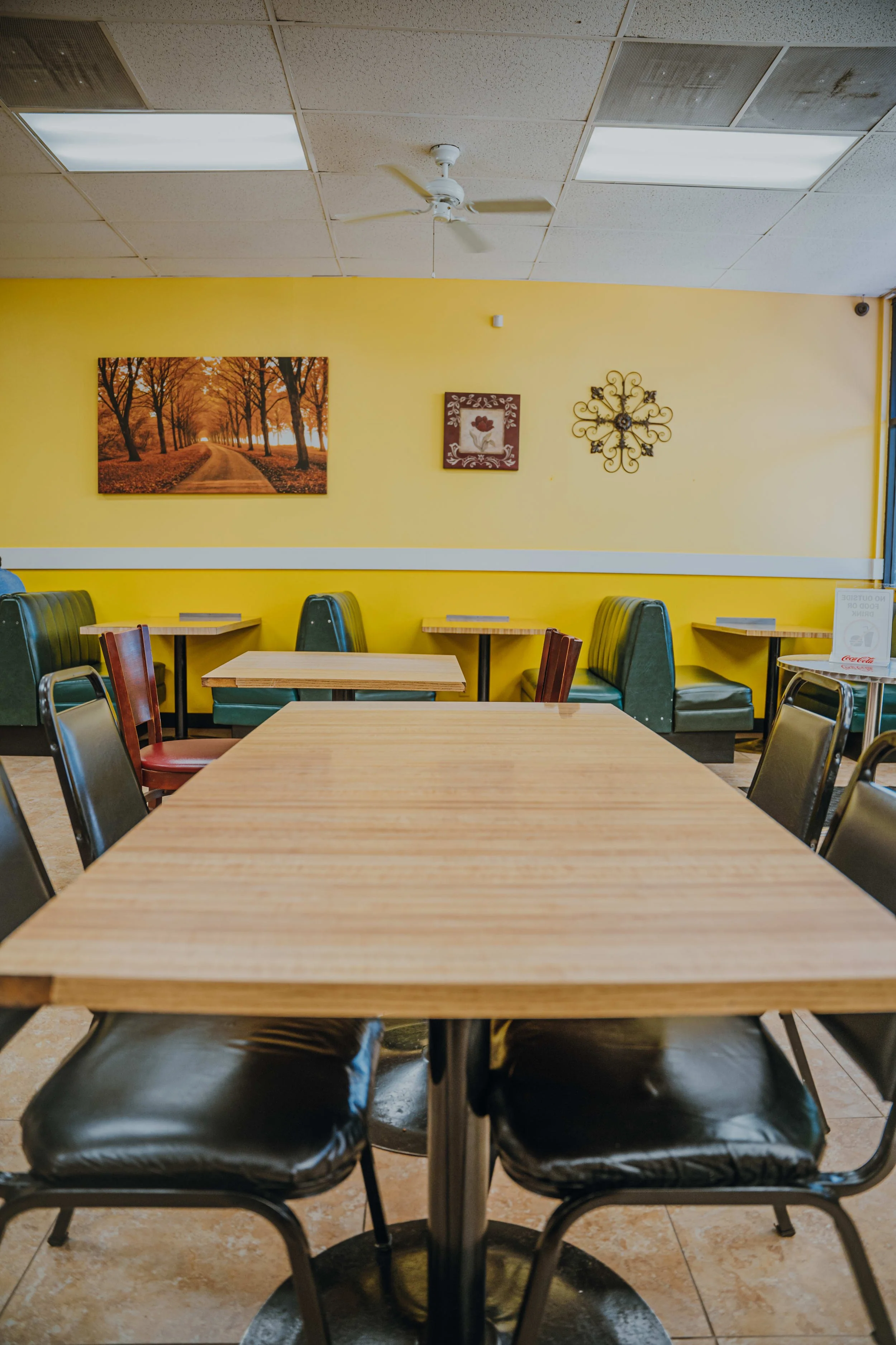Dining2