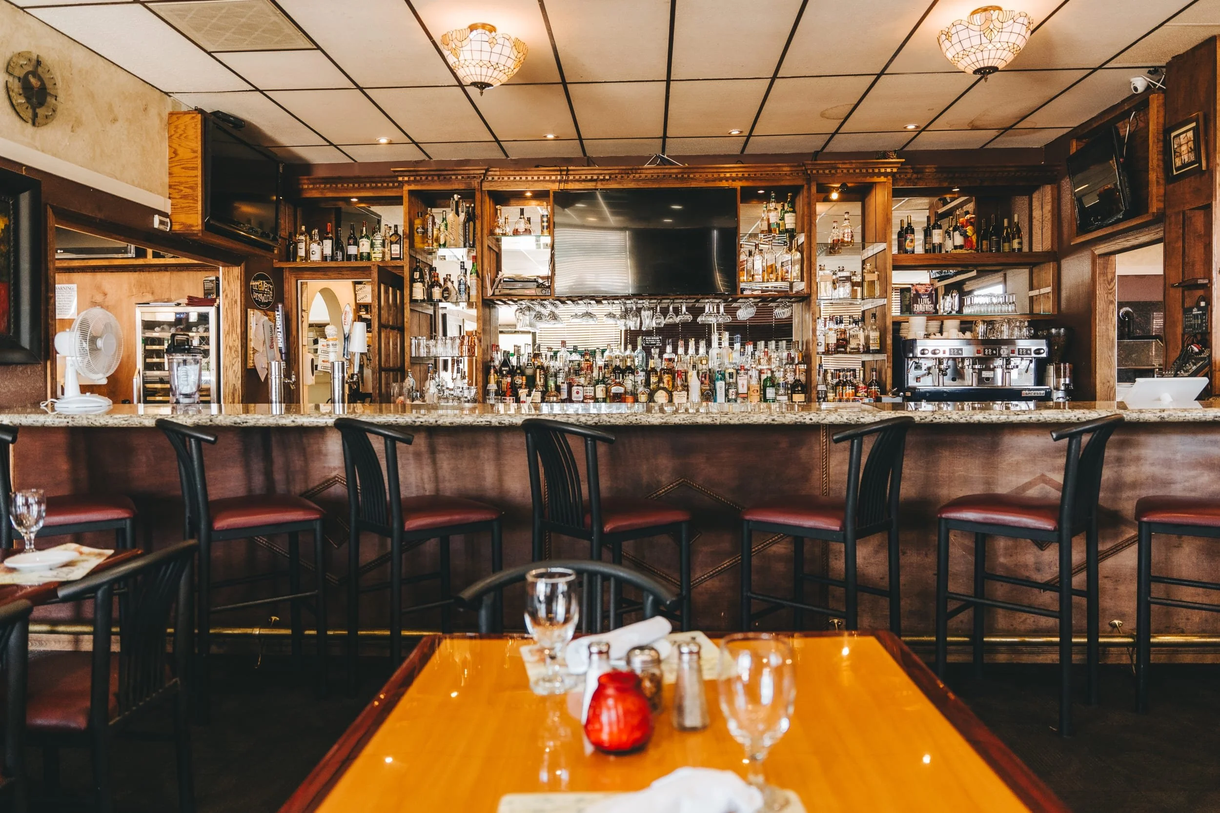 Bar